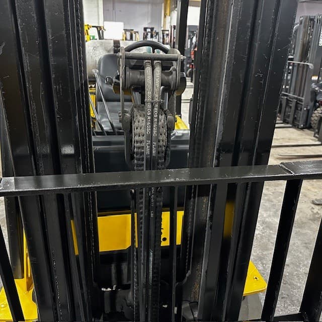 2018 Yale GLC060VX 6000lb Used Forklift Triple Mast LP Gas Sideshift 4