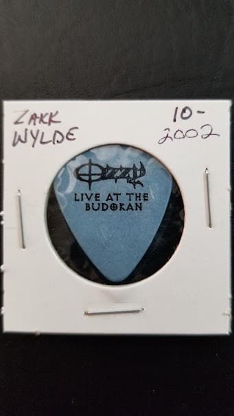 ZAKK WYLDE / OZZY OSBOURNE / BLACK LABEL BLS - 2002 TOUR CONCERT GUITAR PICK