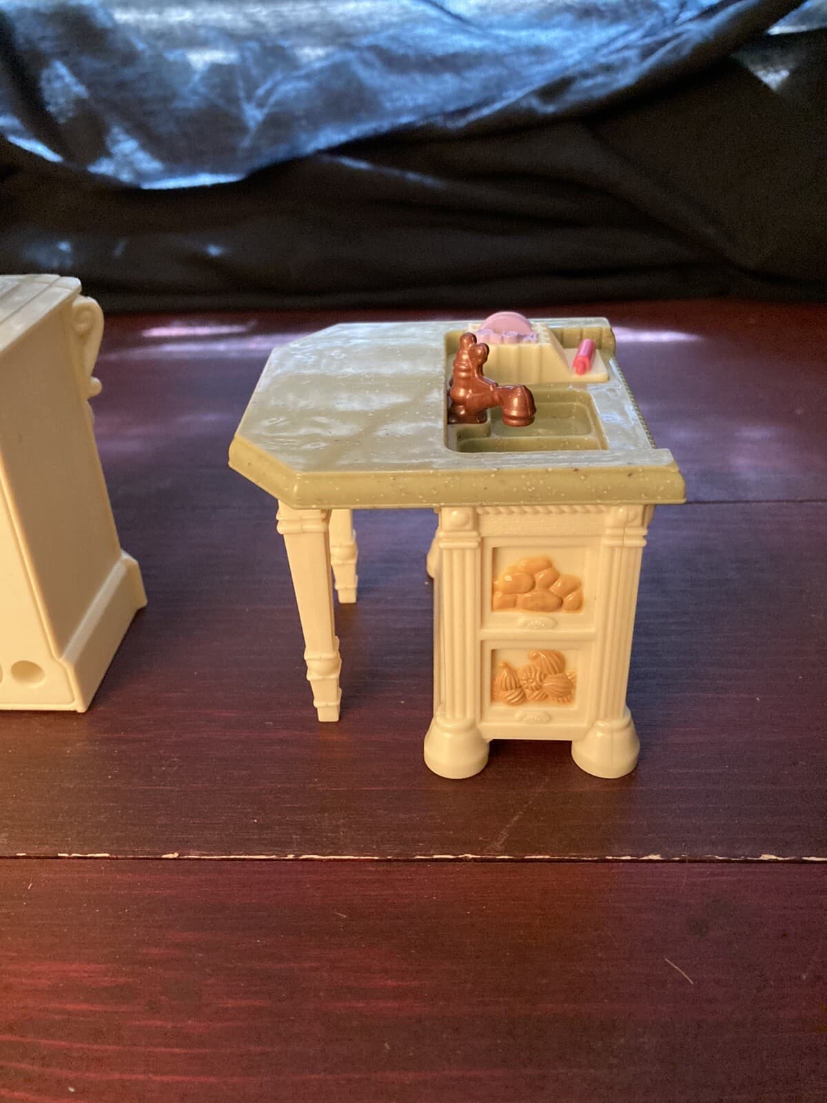 Fisher Price Loving Family Holiday Furniture Kitchen, Fireplace 2010 6