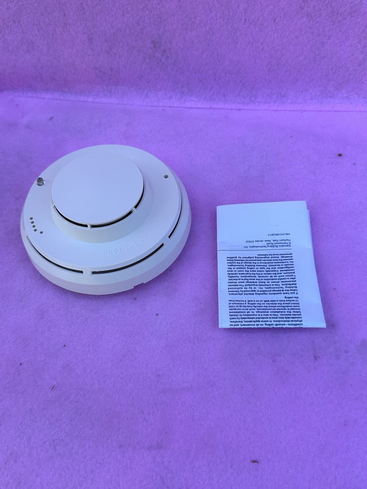 Lot Of 1.   SIEMENS ILI-1 SMOKE DETECTOR 3