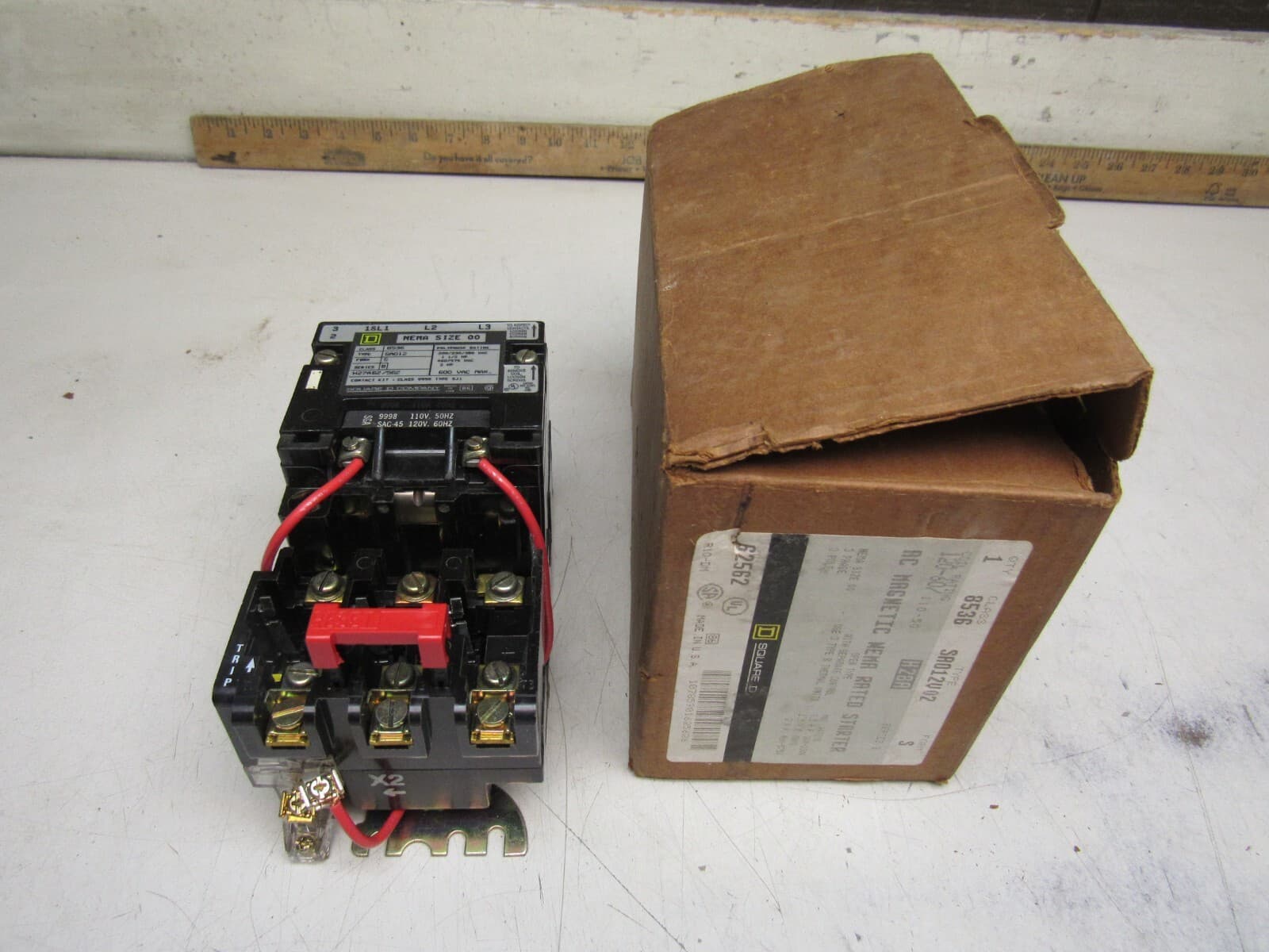 SQUARE D SA012V02 AC MAGNETIC STARTER SIZE-00 3PH 3P 120V-COIL SER-B NEW IN BOX