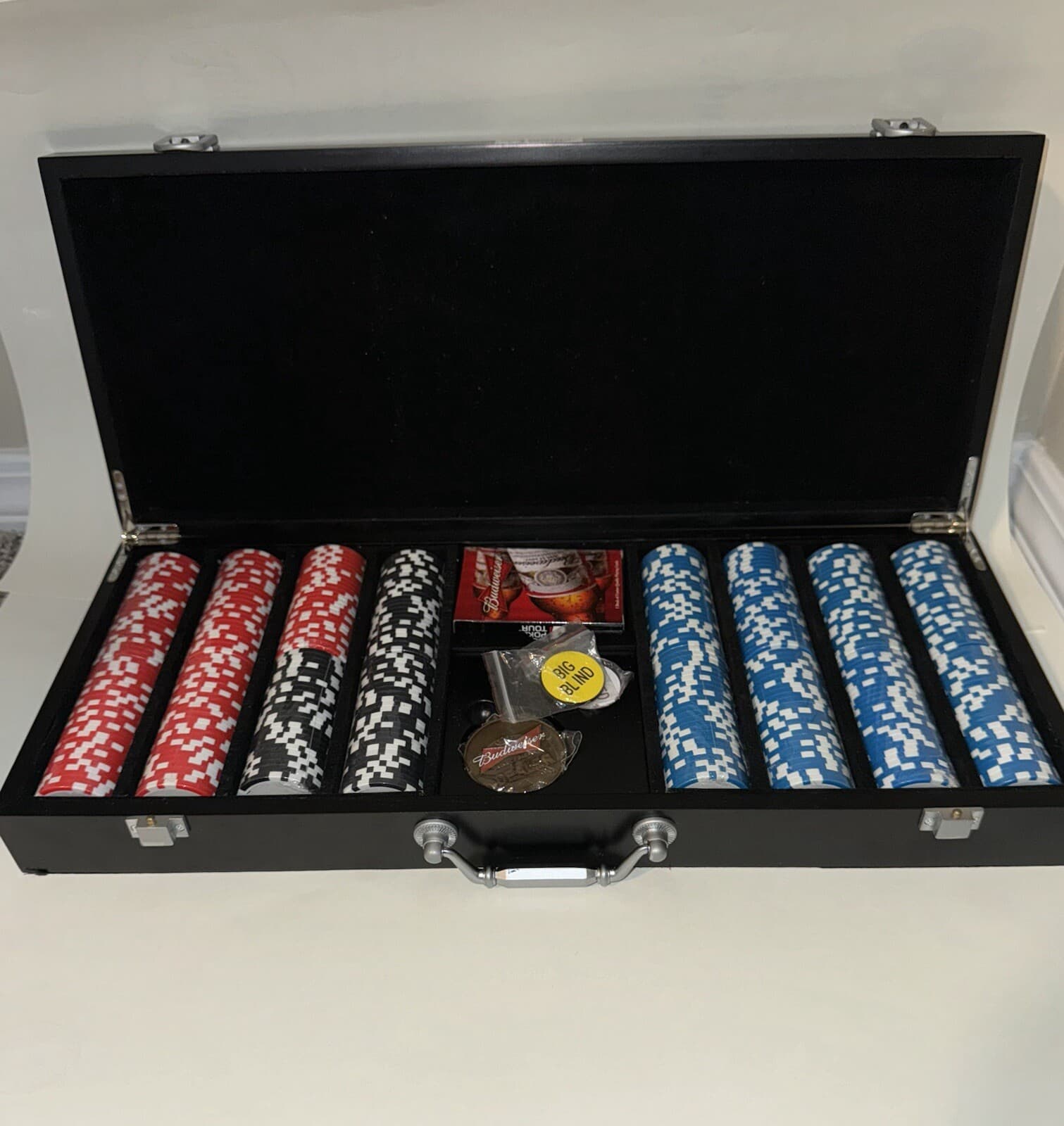 Unopened Budweiser World Poker Tour Poker Chip & Card Set – Rare Collectible 4