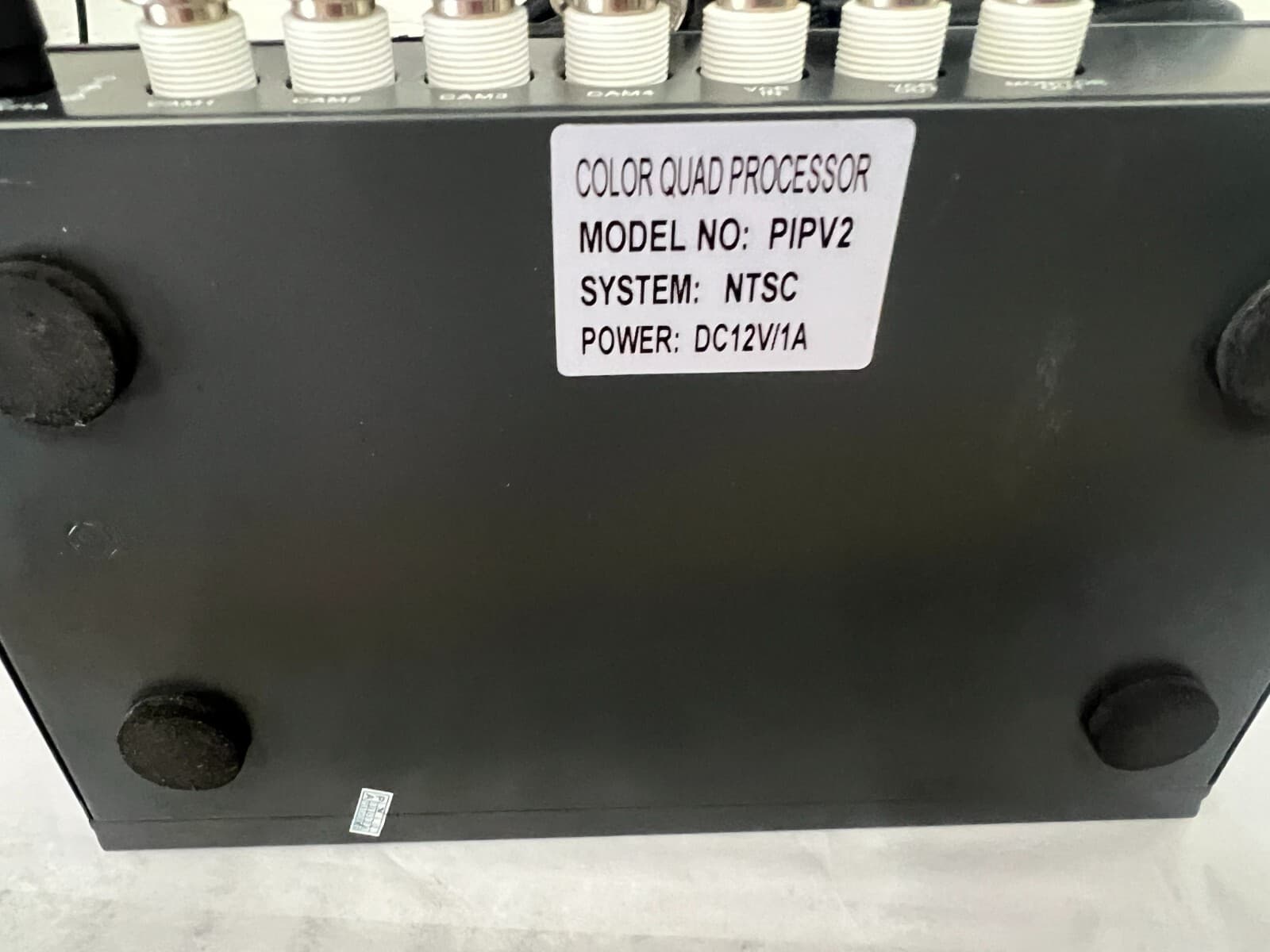 Color Quad Processor PIPV2 NTSC 4-Channel Picture-In-Picture w/cables & power ad 6