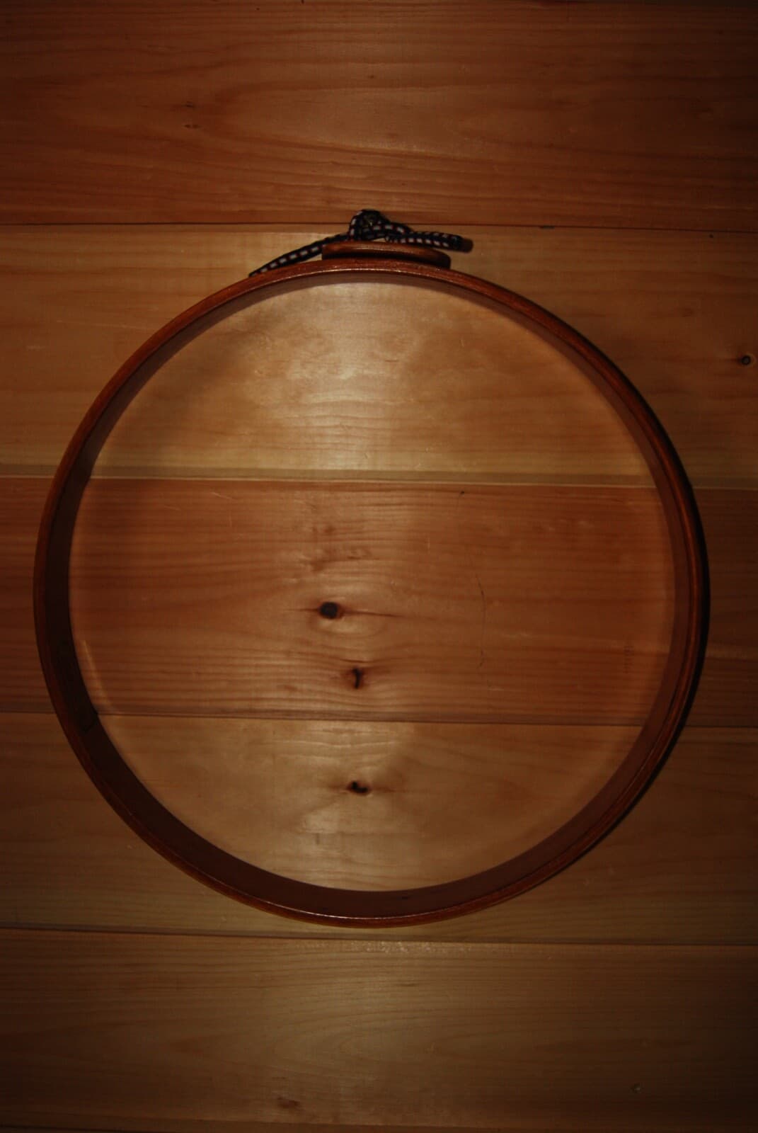 Norwood Fremont Michigan 17" Round Cherry Wood Hand Quilting Hoop w/ Bungee