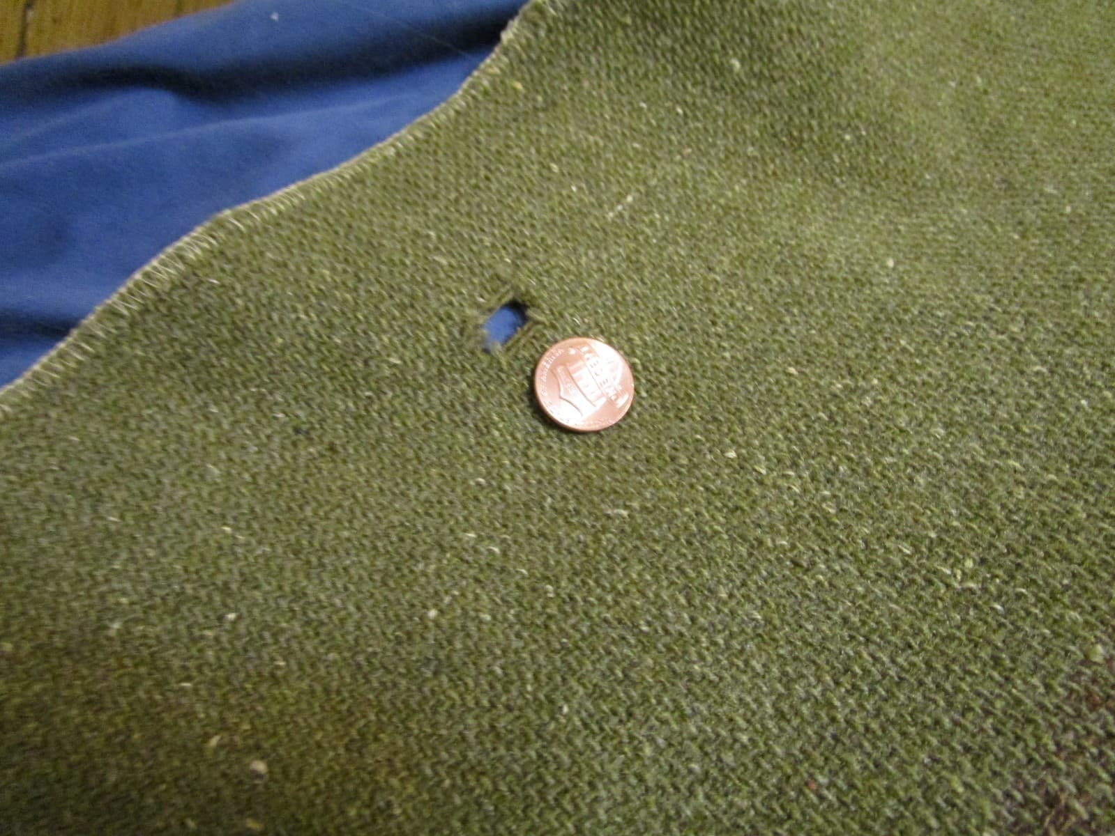 Antique WWI ARMY BLANKET original Olive Green abt 64”x77” Brown Stripe at ends 6