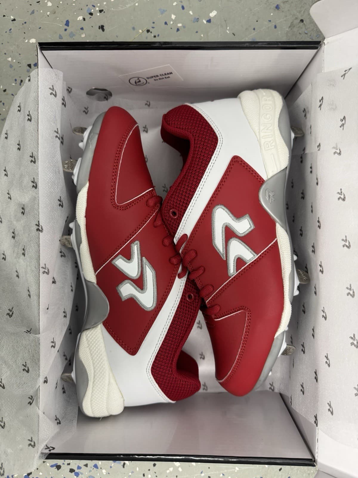 Women's Size 10 RIP-IT Ringor Flite Pitching Metal Softball Cleats