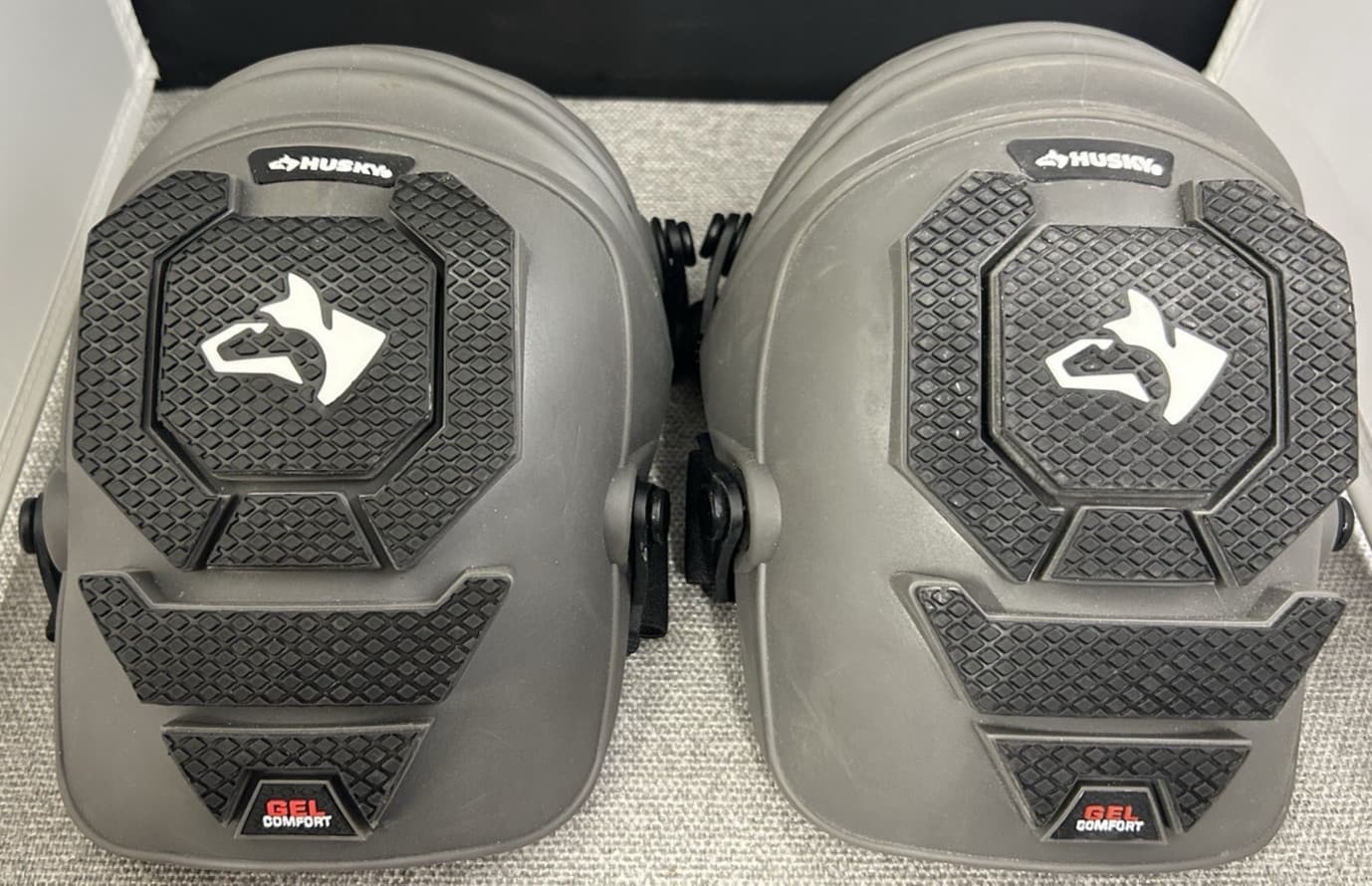 Husky Soft Cap Gel Foam Flex Knee Pads 1H-327-2 / 1006705919 New 2