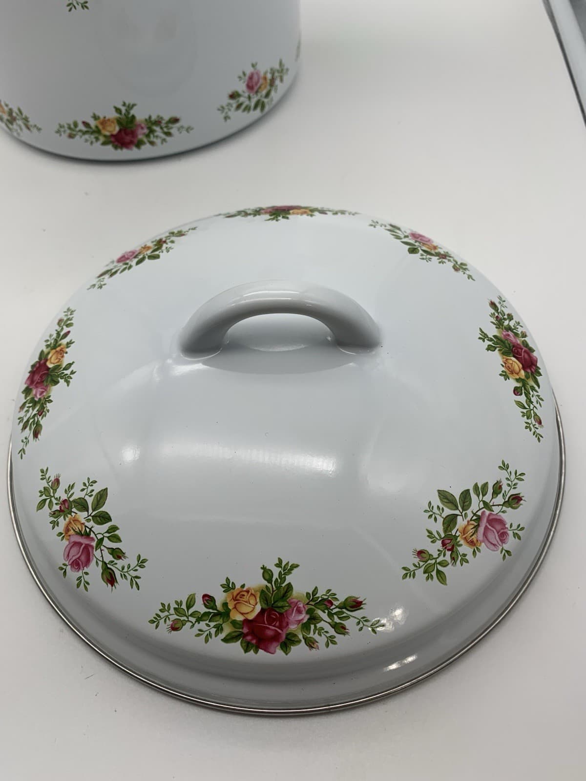 Royal Albert Pot Old Country Roses 8 Quart Metal Enamel Very Large 6