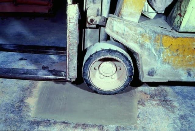 Garon Products HY-SPEED™ 500-Concrete Patch | 3X Strength of Concrete | 5-Gal 5