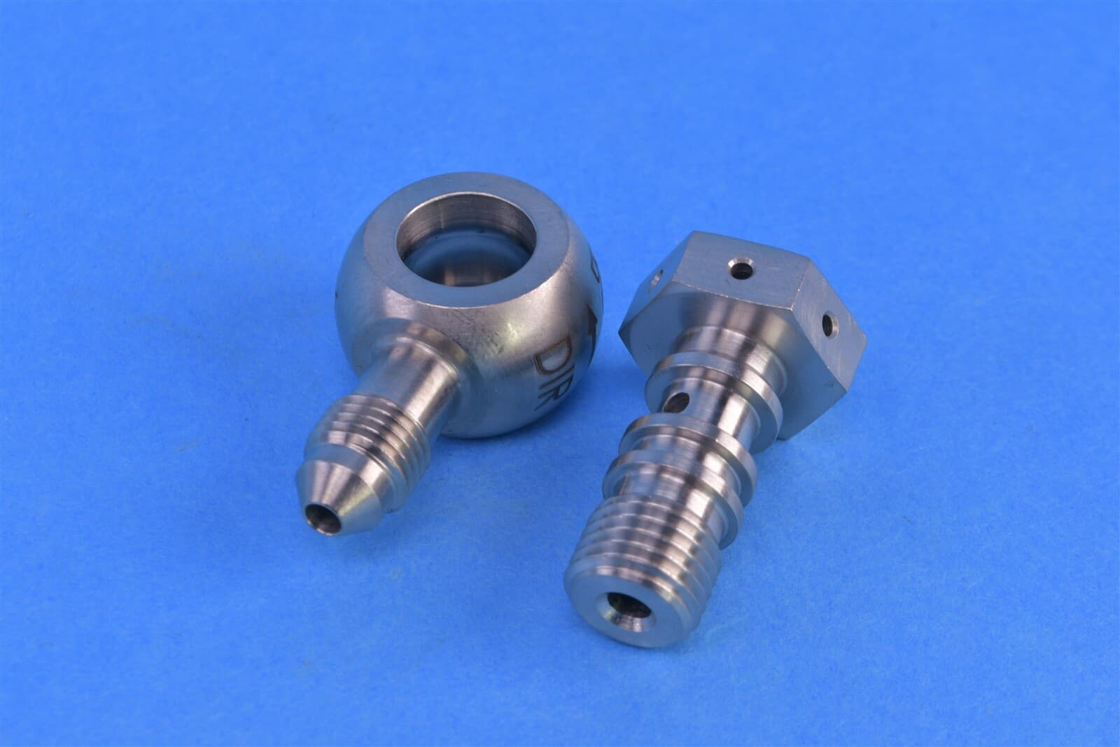 40 Atomic Aerospace Fluid Passage UHK31340-1 with 40 Banjo Brake Caliper Bolt  2