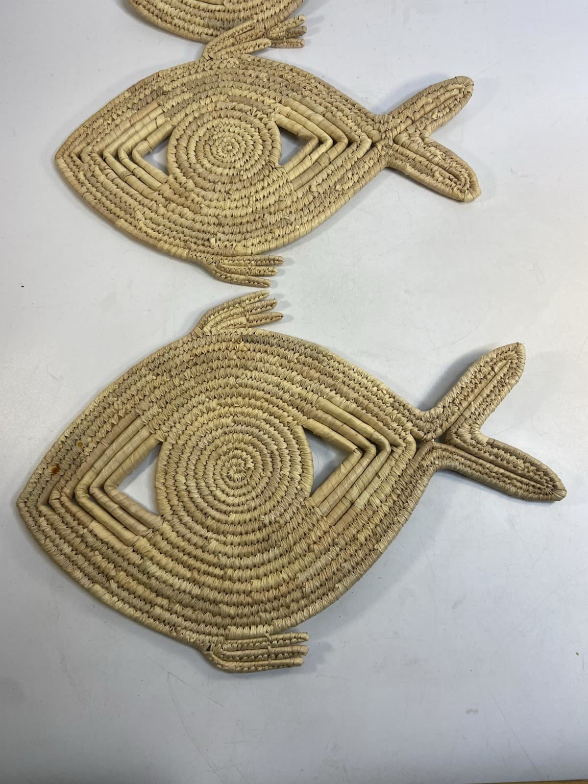 Set Of 3 Fish Trivet Hot Pads Wall Decor Woven Rattan Different Sizes MCM 5