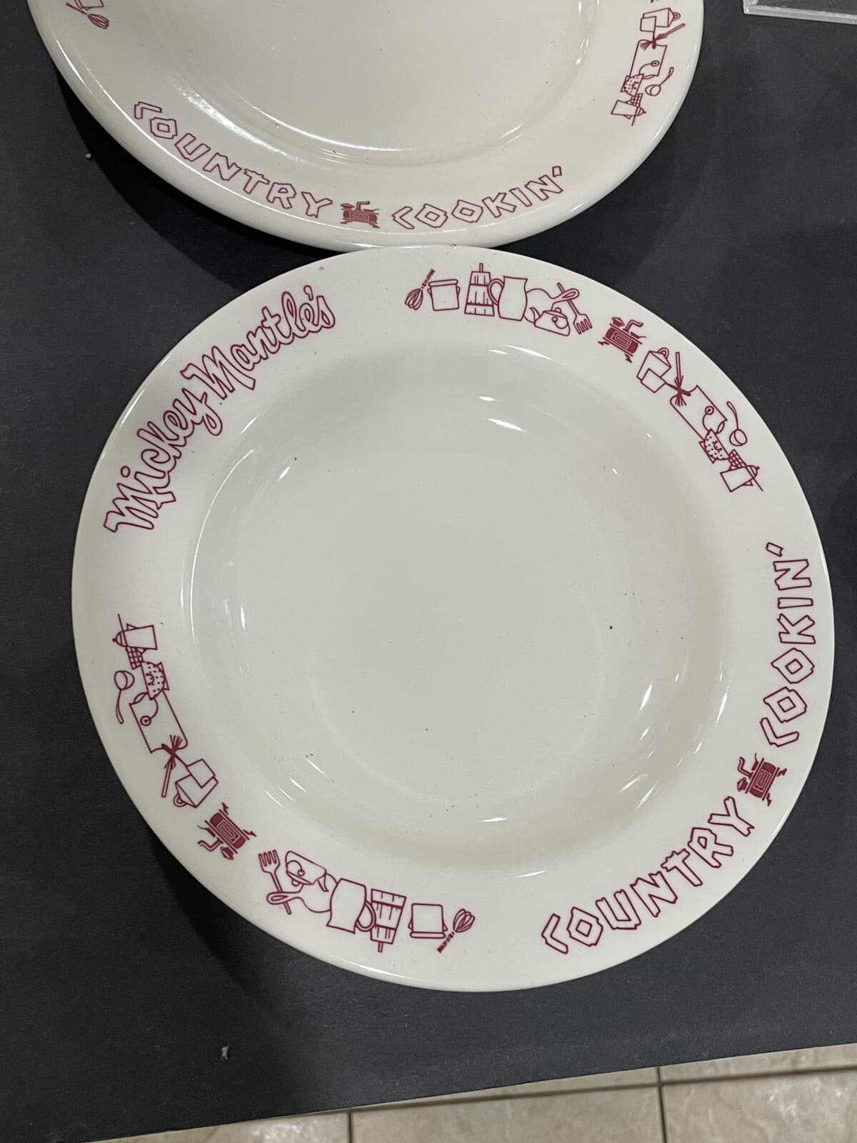 Mickey Mantle * SIGNED * Country Cookin' Restaurant Complete Plate & Bowl Set 5