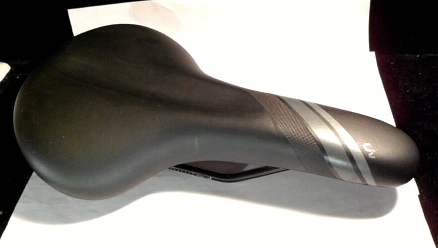 BLACK / GRAY DDK LIV CITY HYBRID PRO ACTIVE BICYCLE SEAT SADDLE ROAD TOURING VGC