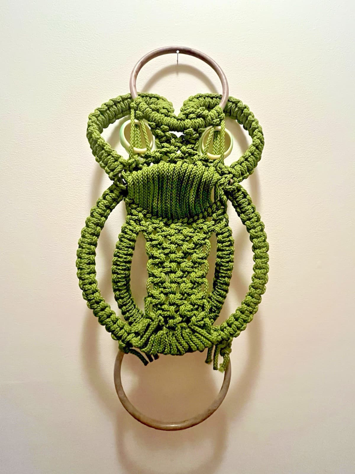 VIntage 1970s MACRAME Green Frog Handmade Plastic Eyes Large 23 inch 4