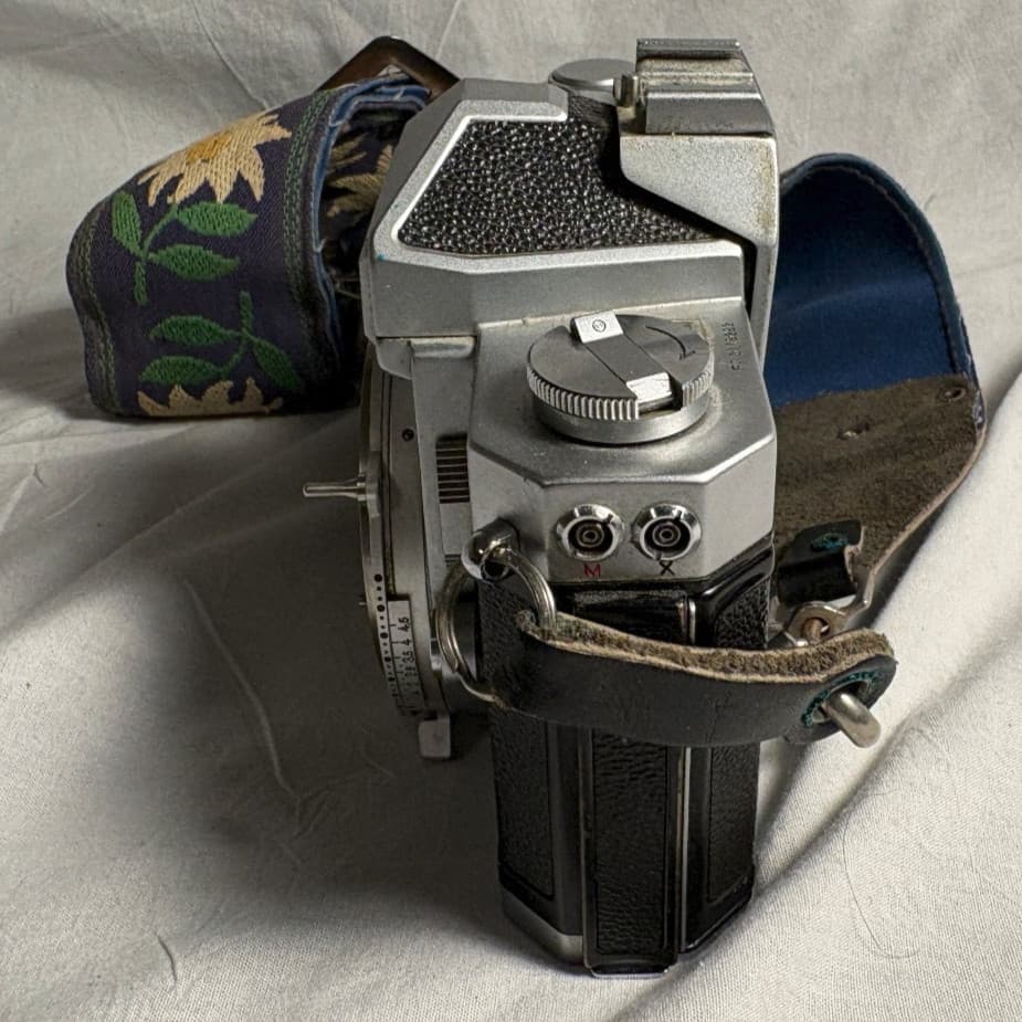 Nikkormat FTN- F Mount Silver Film Camera Body untested 2