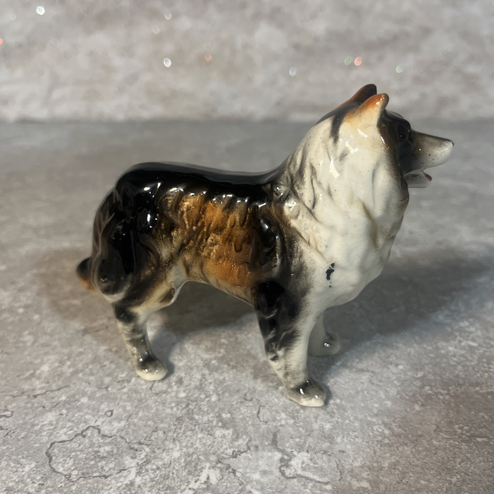 Vintage Porcelain Collie/Lassie Figurine Black Face Mouth Open Japan 5.5” X 4” 4