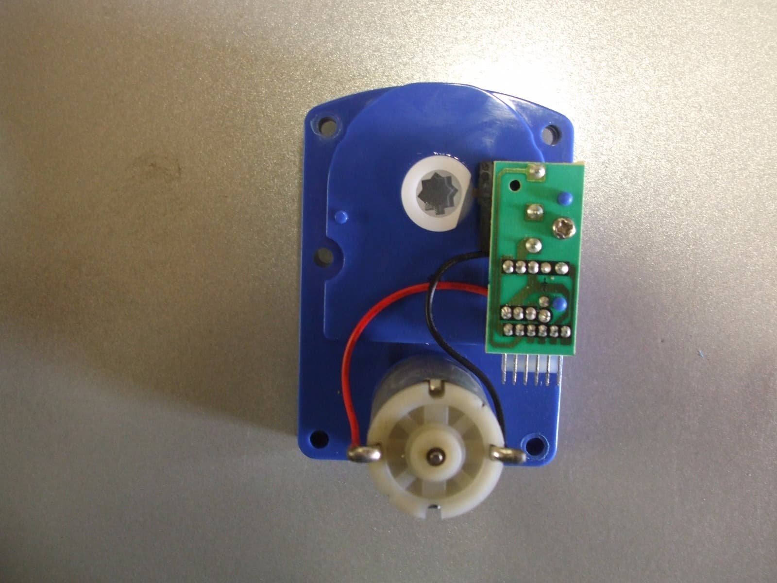 Seaga model UBS 618 combo vending machine snack or drink motor