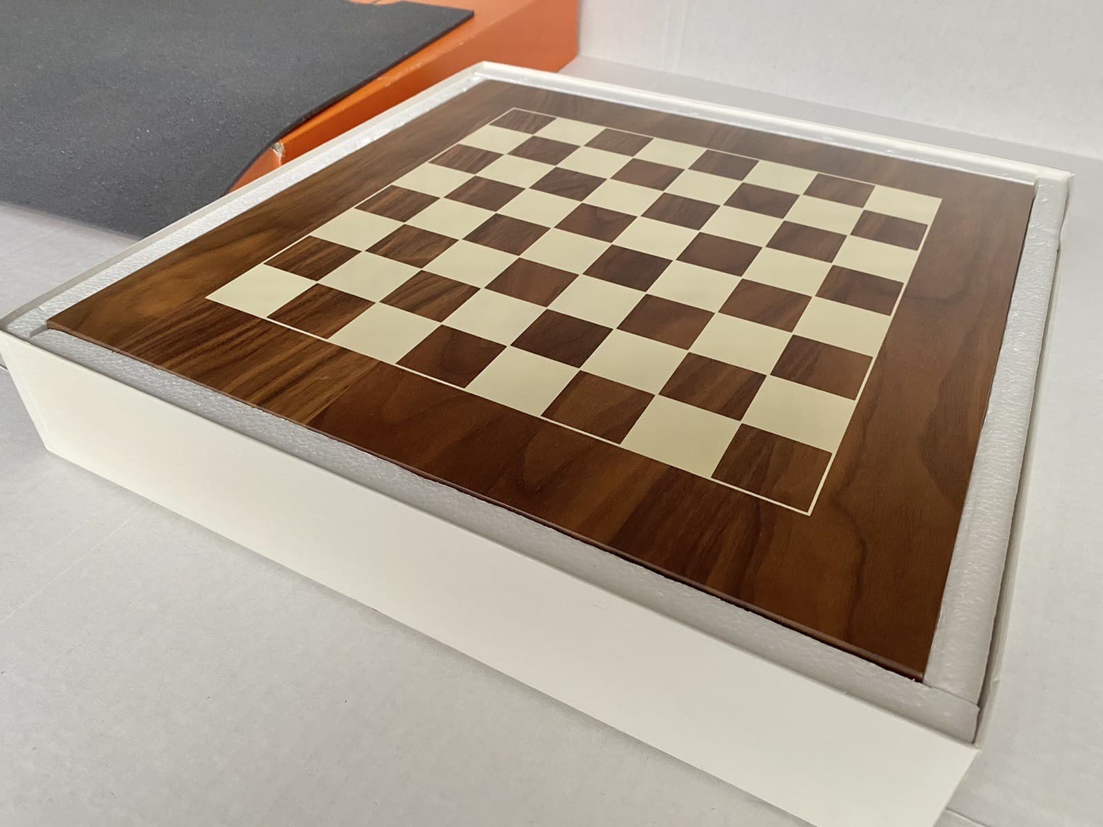 Drueke Game Box Chess Set Wood Board Checkers Dominoes with Original Box 2