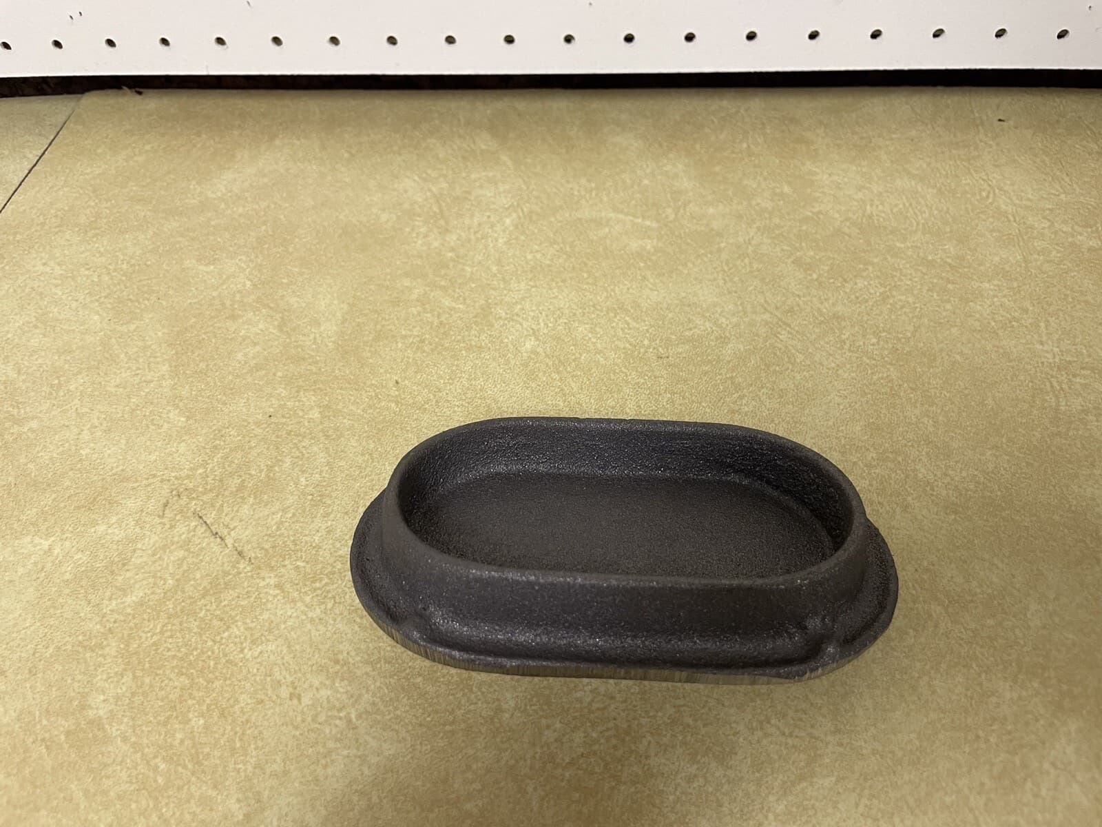 McCormick Deering IHC LA & LB Hopper Cover Lid 4