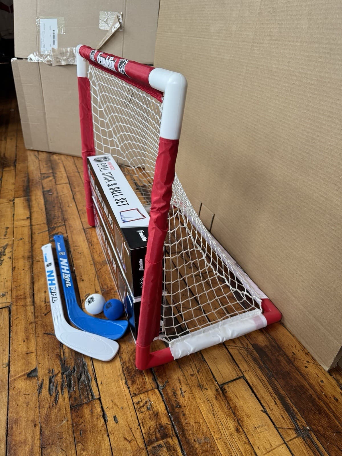 Franklin Sports NHL Kids Mini Hockey Set - 3 Goals, 6 Sticks and 6 Balls New 6