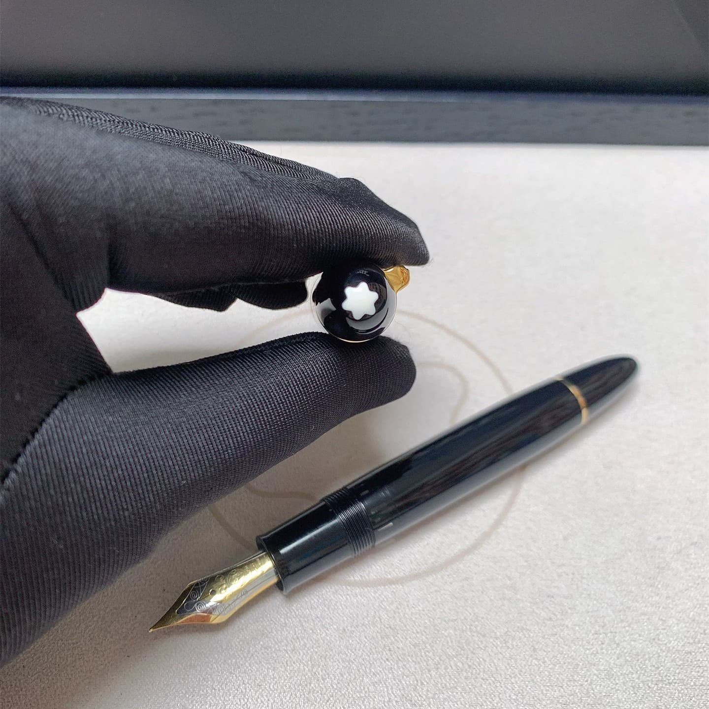 Perfect Piston Inking Resin Series Bright Black-Gold Clip Fountain Pen 2