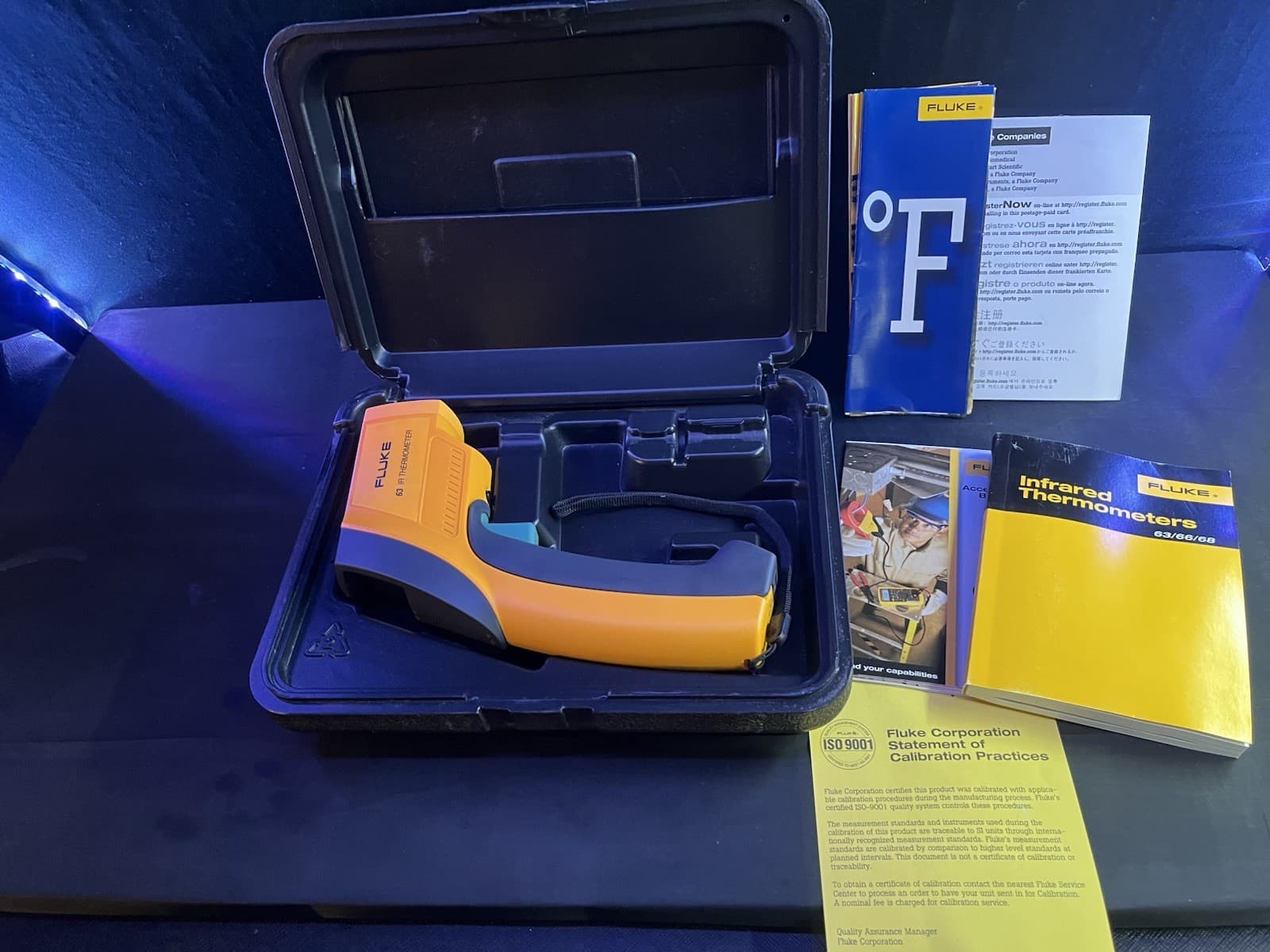 Fluke 63 IR Thermometer Mint Condition With Case And Manuals 3
