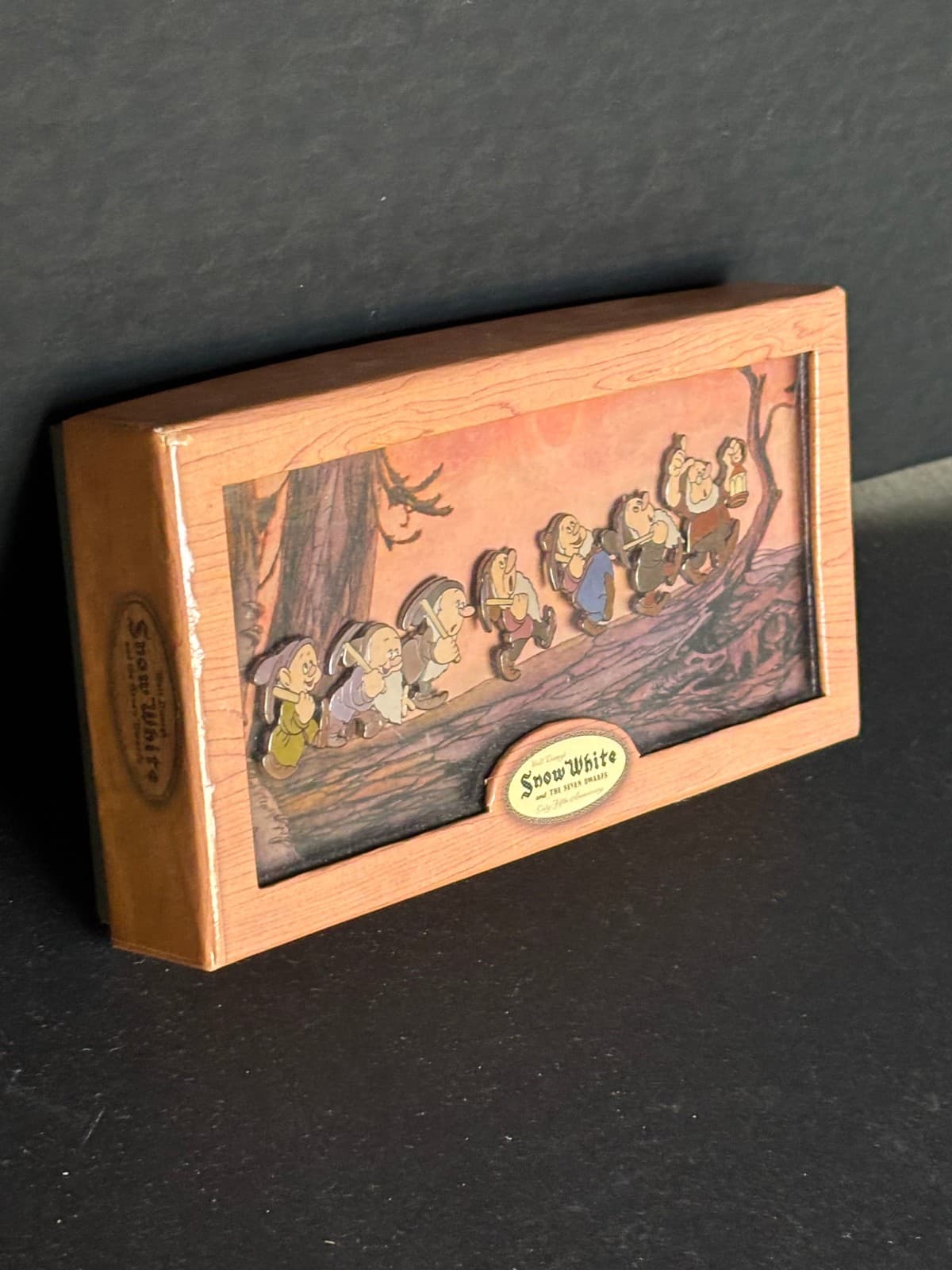 NIB 65th Ann. Disney Snow White & 7 Dwarfs LE Pin Collection Gustaf Tenggren 2