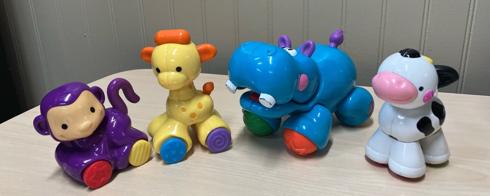 Fisher Price Amazing Animals Hippo Cow Clicks Giraffe Monkey w/ Wheels