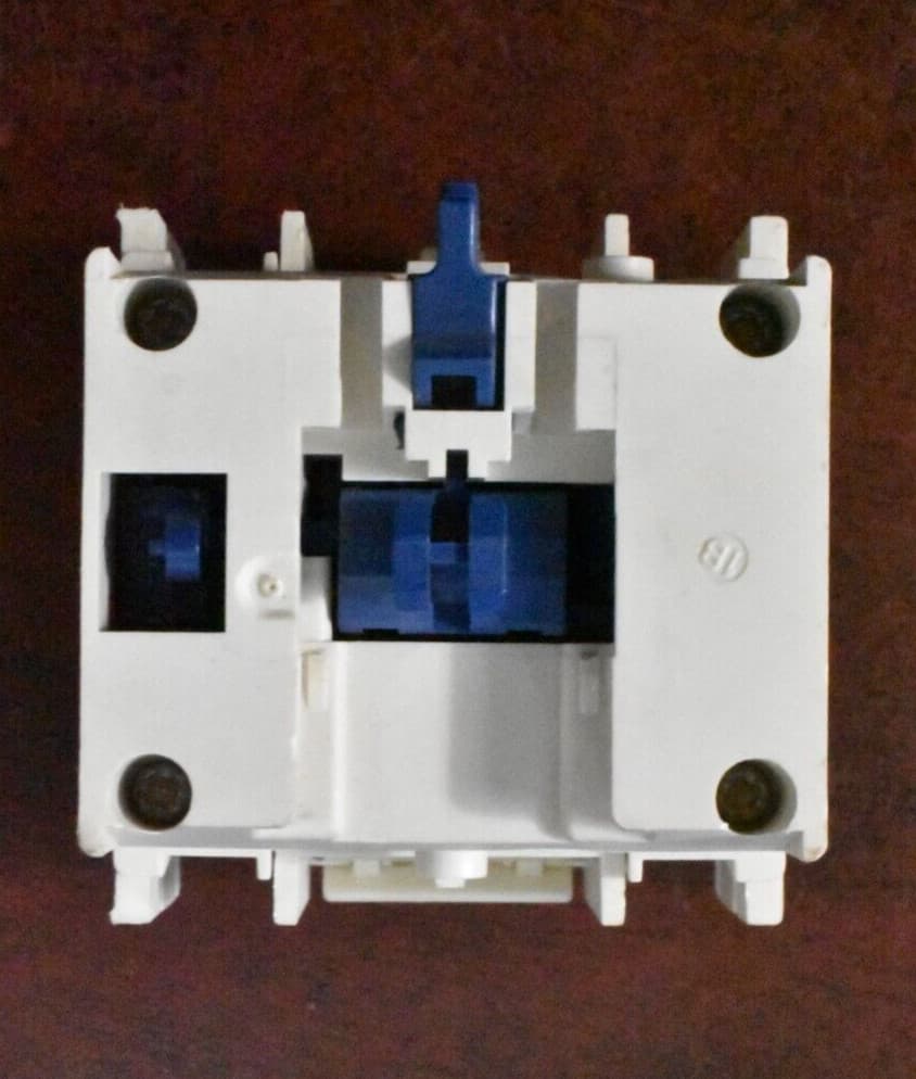 Telemecanique LADT2 Time Delay Block 0.1-30 Sec 3