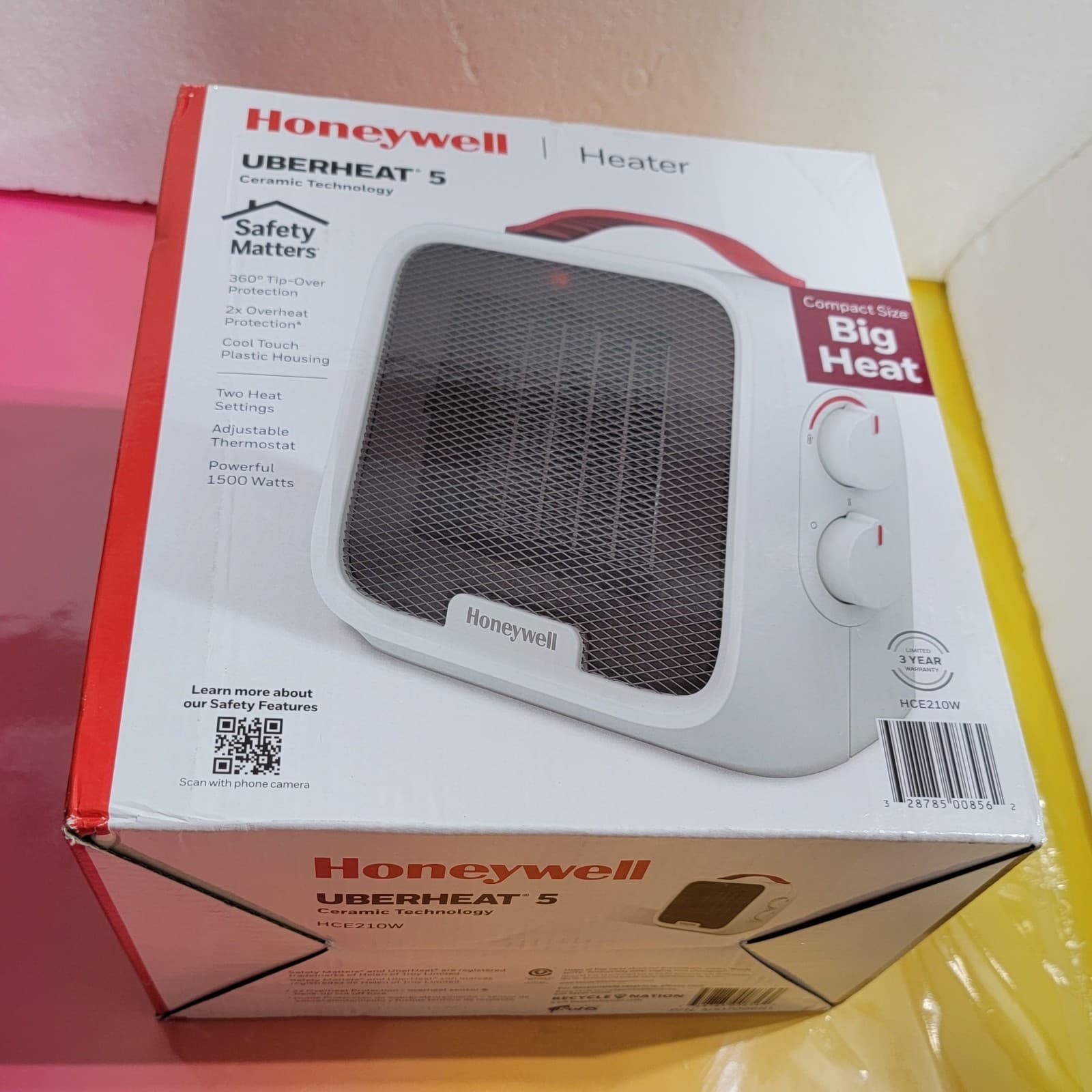 Honeywell UberHeat 5 Ceramic Space Heater, Small Room Portable Heater, White 3
