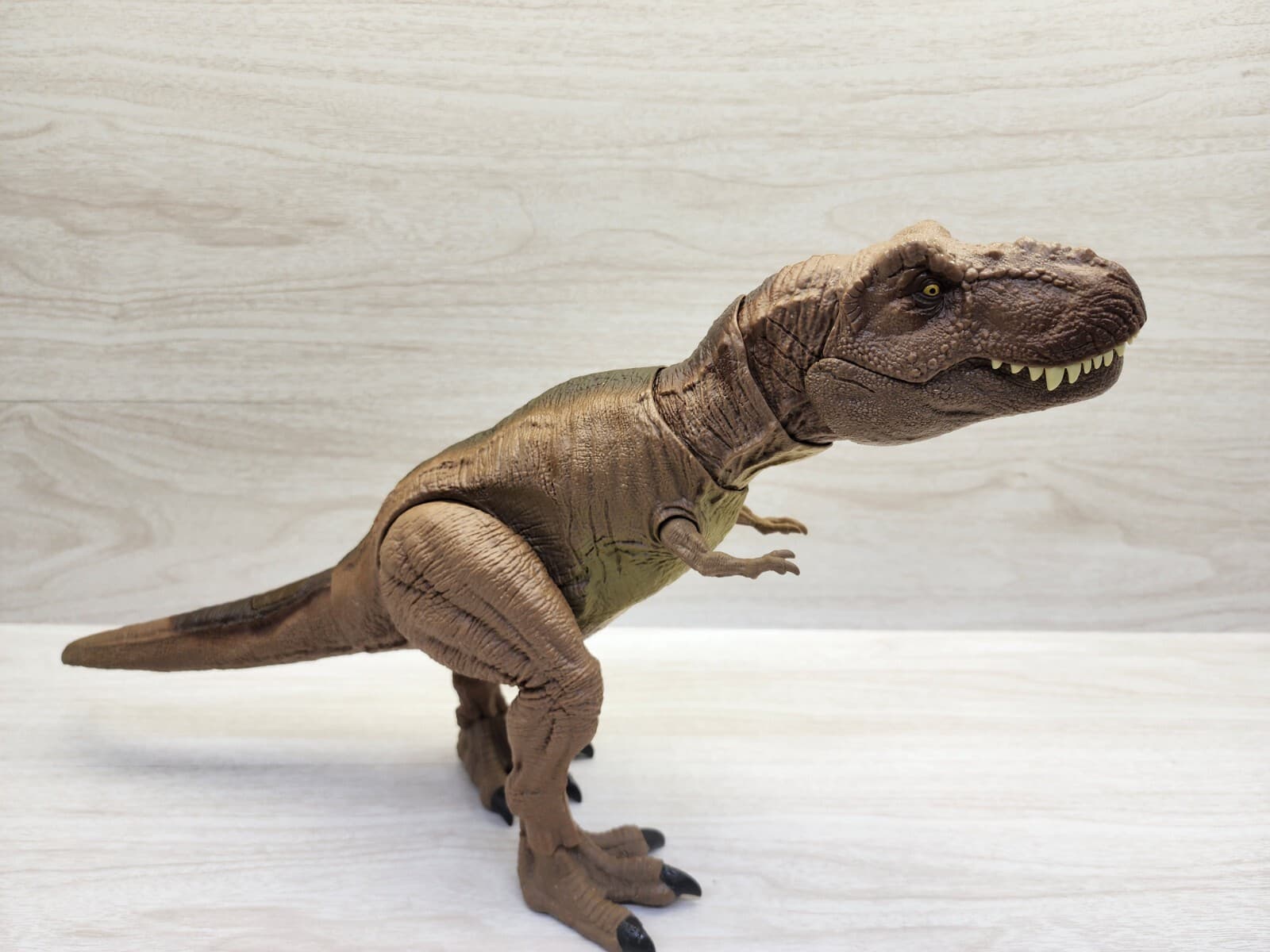 Jurassic World Epic Roarin Tyranoosaurus Rex Triceratops Dinosaur Lot Mattel 4