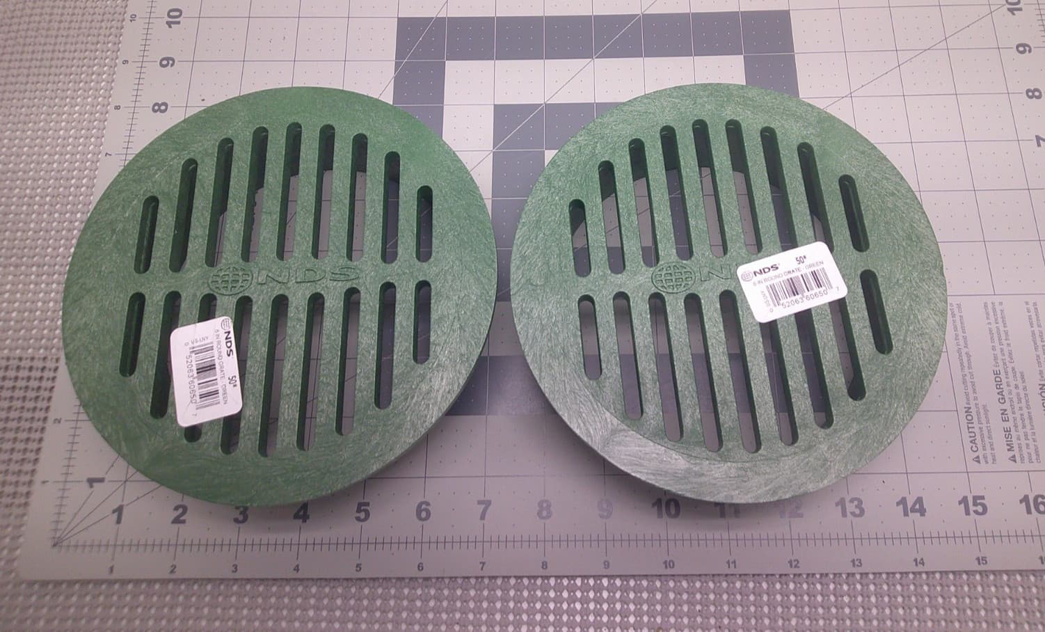 NDS Green/Matte 6 in. Structural Foam Polyolefin Round Drainage Grate Lot of 2 3