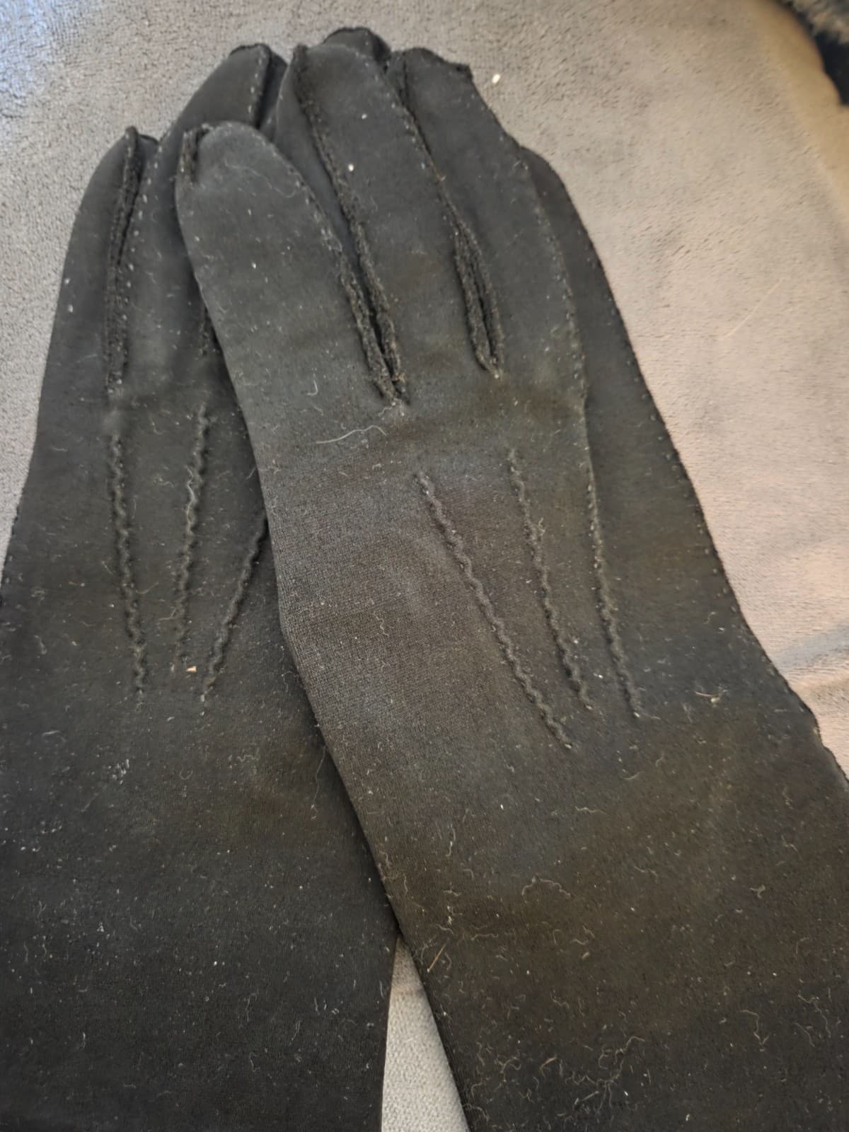 Marilyn Monroe Owned Worn 50's black kidskin gloves from Secretary May Reis 3