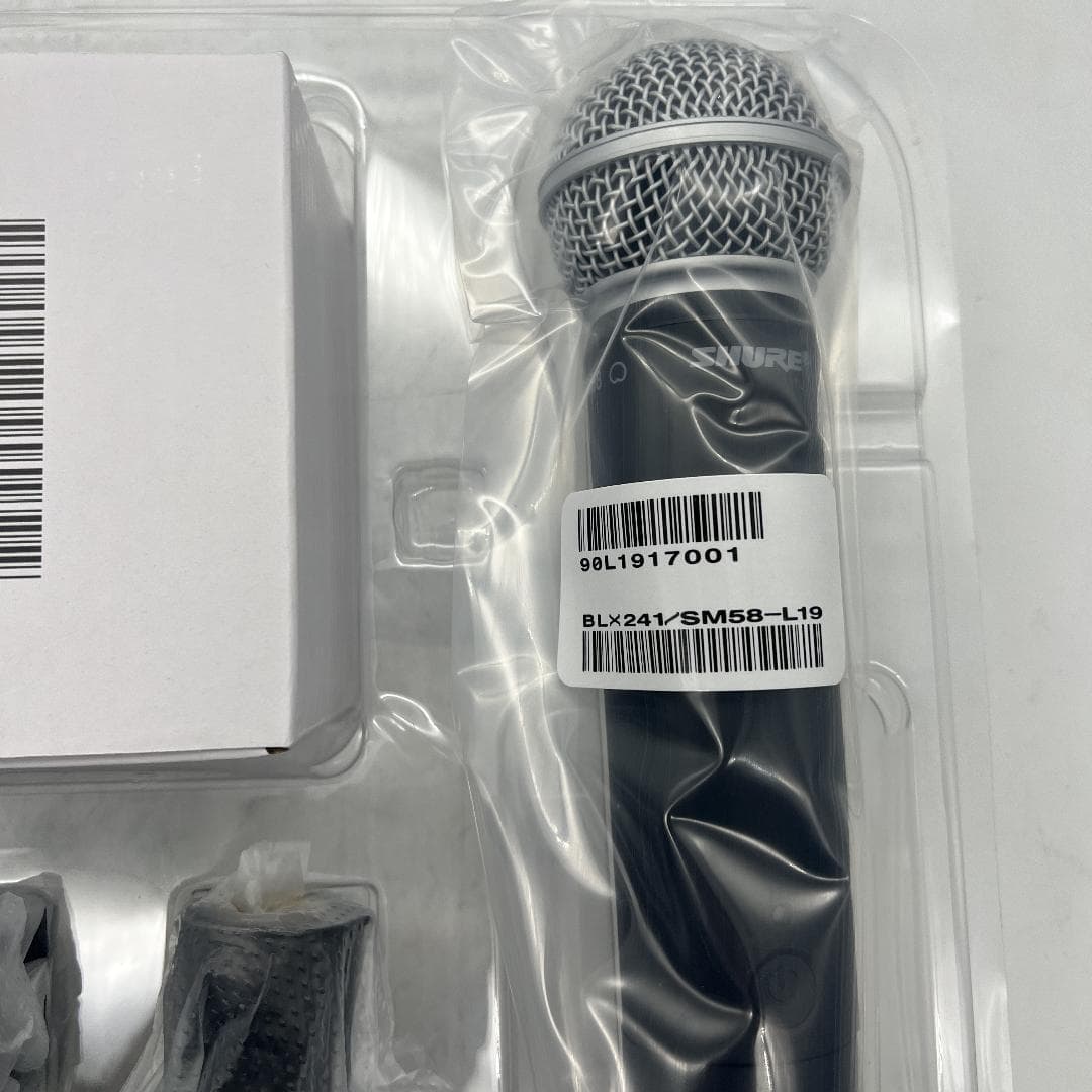 New BLX288/SM58 Dual-Channel Wireless Handheld Microphone System 6