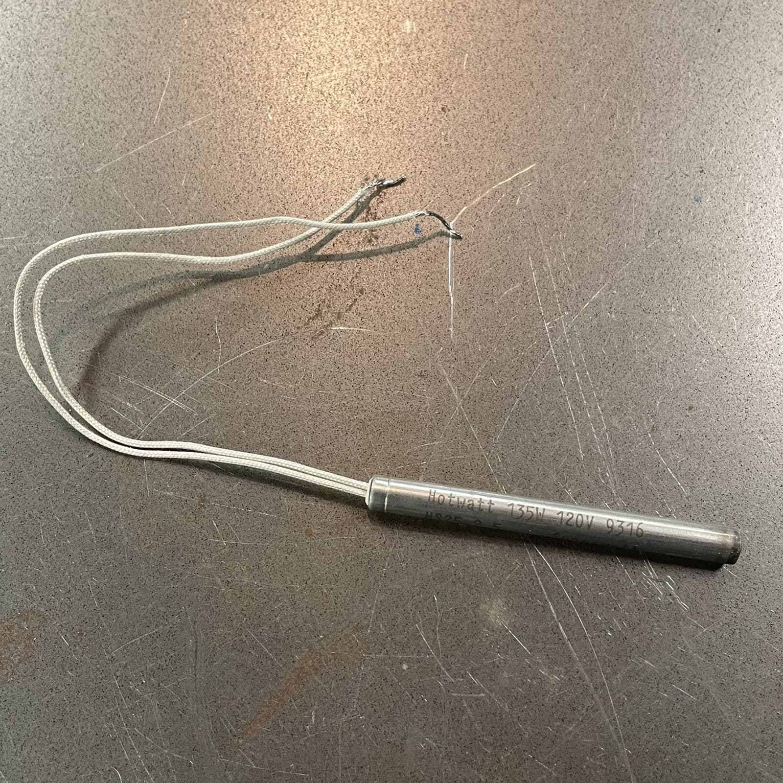 Hotwatt HS25-2.5 9316 Cartridge Heater Element 135W 120V 4