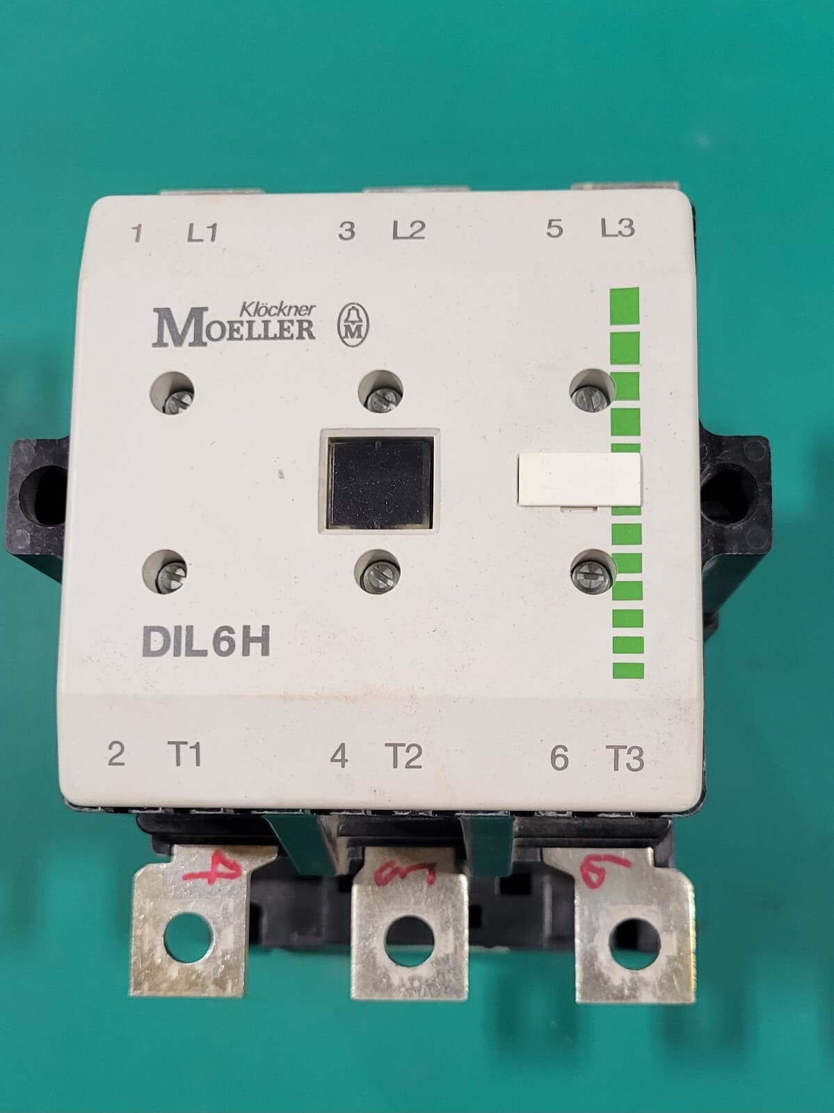 MOELLER DIL6H Electrical Contactor  Electrovert Vectra