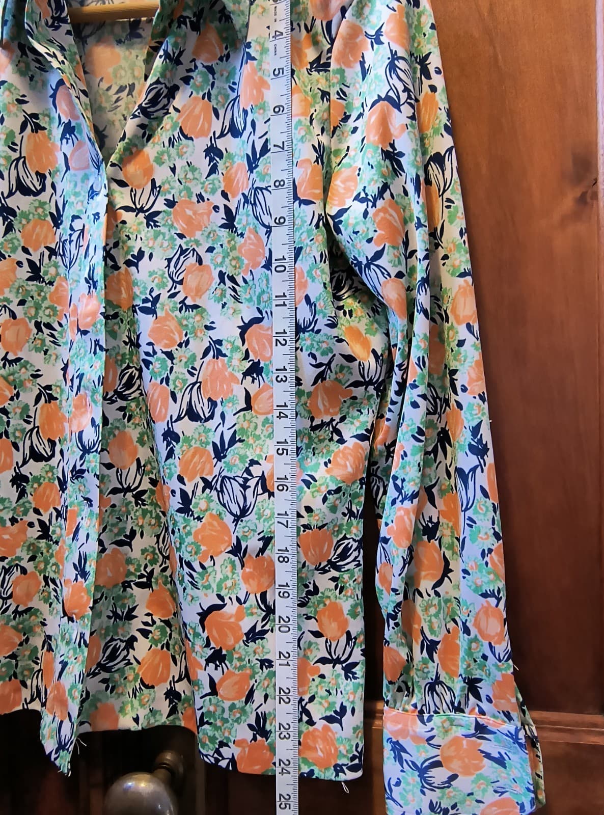 Women's vintage Hooper blouse, delightful tulip print,  made British Hong King  6