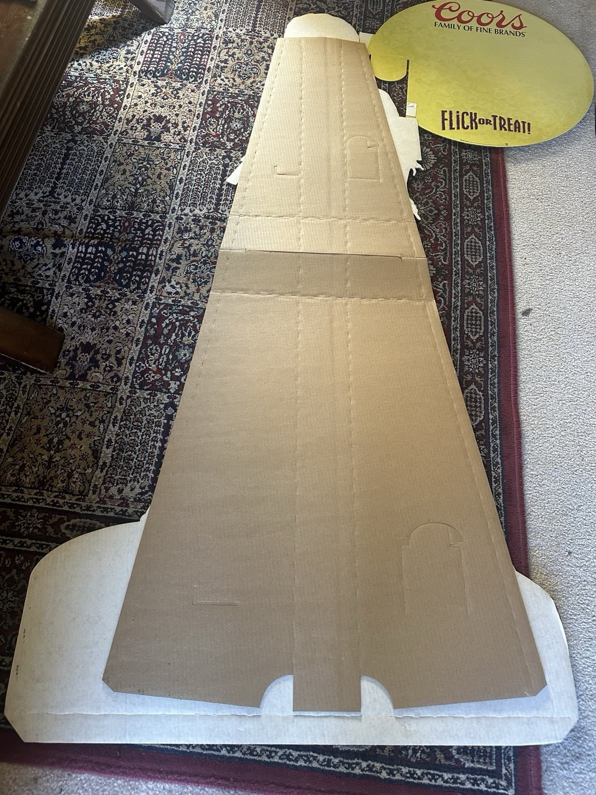 NOS VINTAGE ELVIRA MISTRESS OF THE DARK COORS LIGHT FLICK OR TREAT 6' STANDEE 6