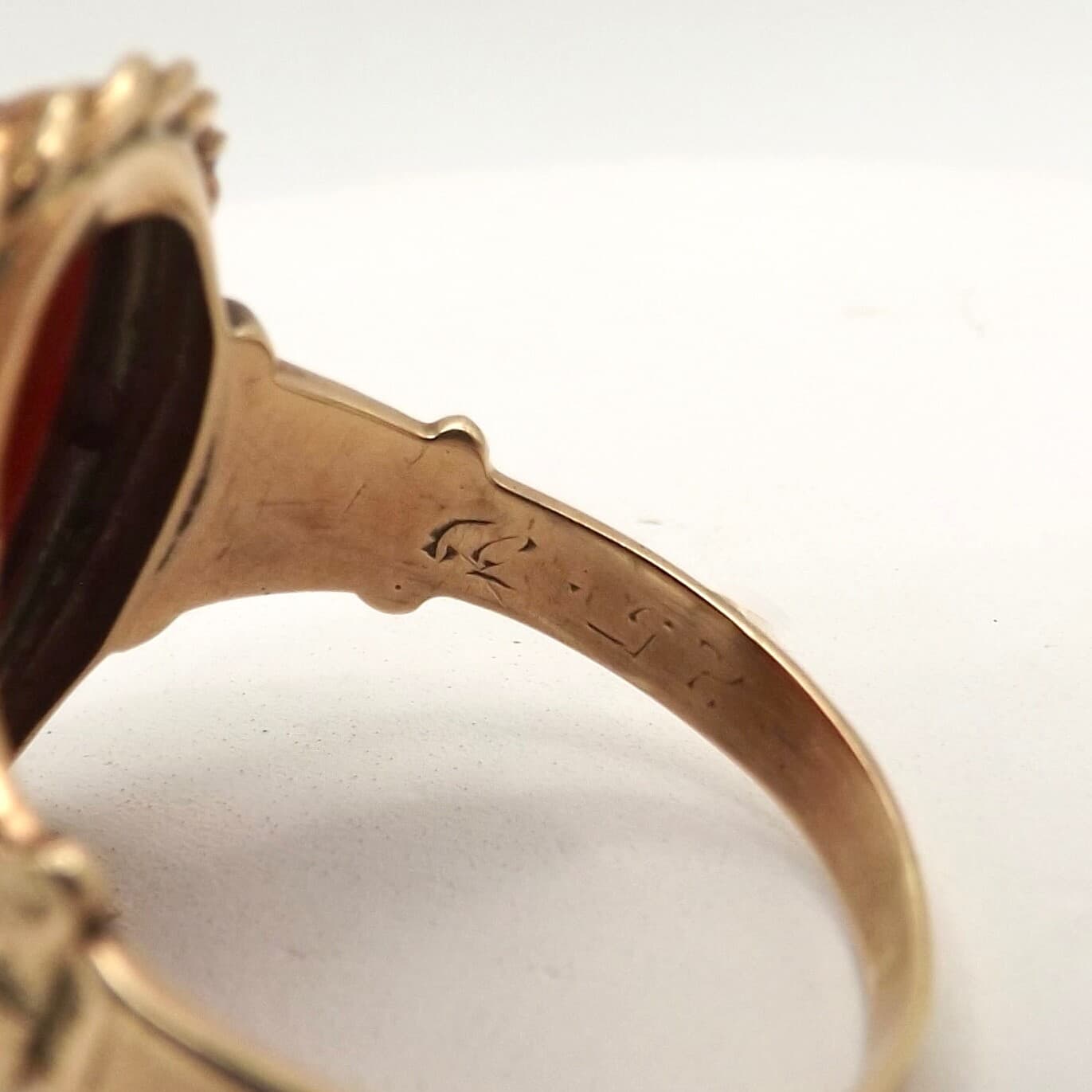 14k Gold Carved Carnelian Soldier Warrior Intaglio Ring Victorian Setting sz9 6