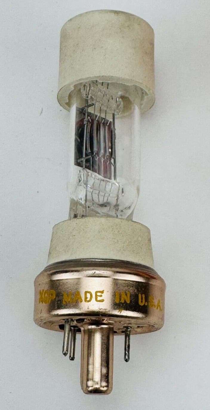 SYLVANIA GTE CBA 500W 120V Photo Projection Light Bulb *WARRANTY* 4