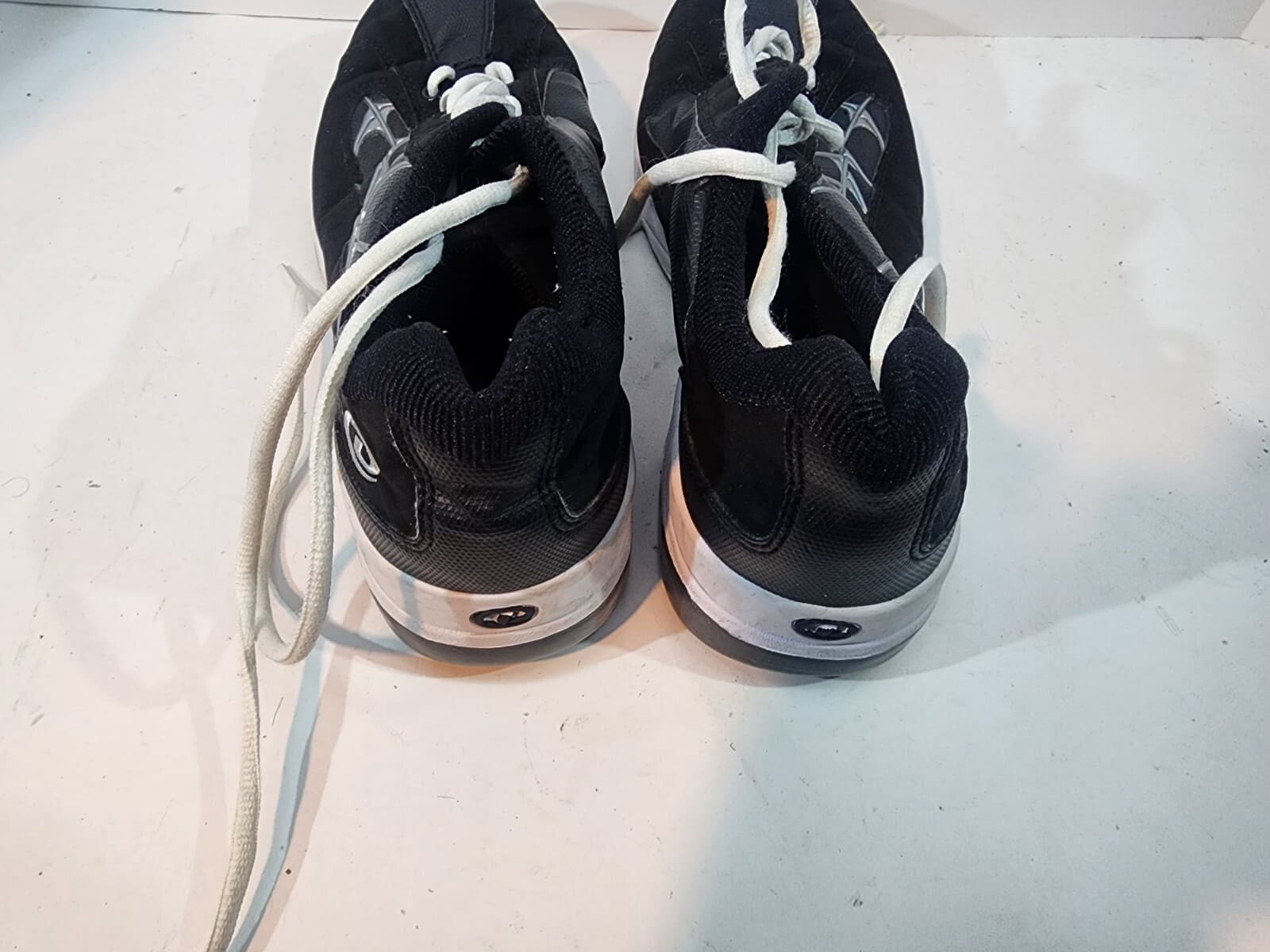 Dexter #B2006-11 Size 8 Men’s Bowling Shoes Black & Gray w Ebonite Dry Dogs 4