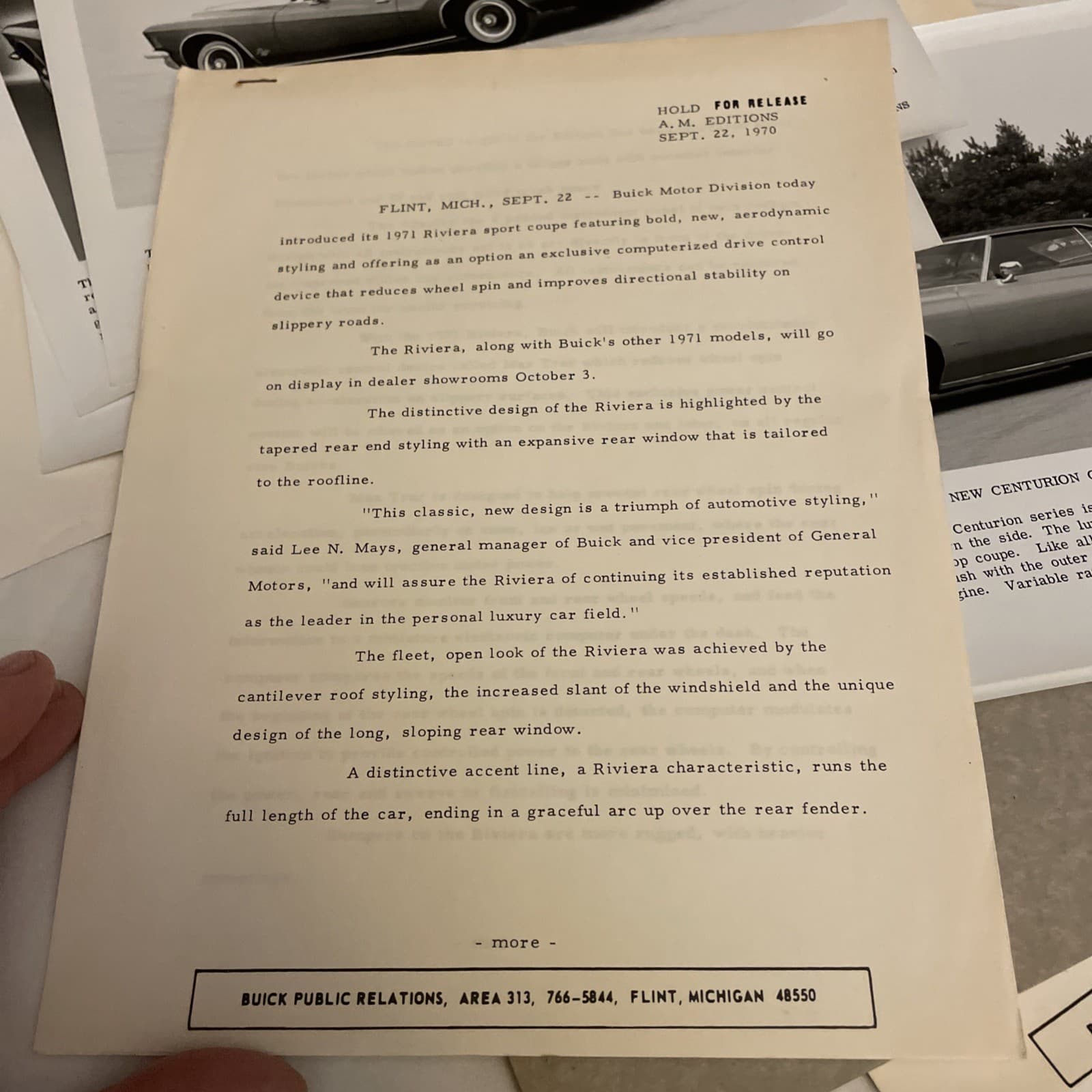 NOS 1971 Buick 2 Part Press Kit, Press Release For Riviera + Reg Line Up 7 Photo 5