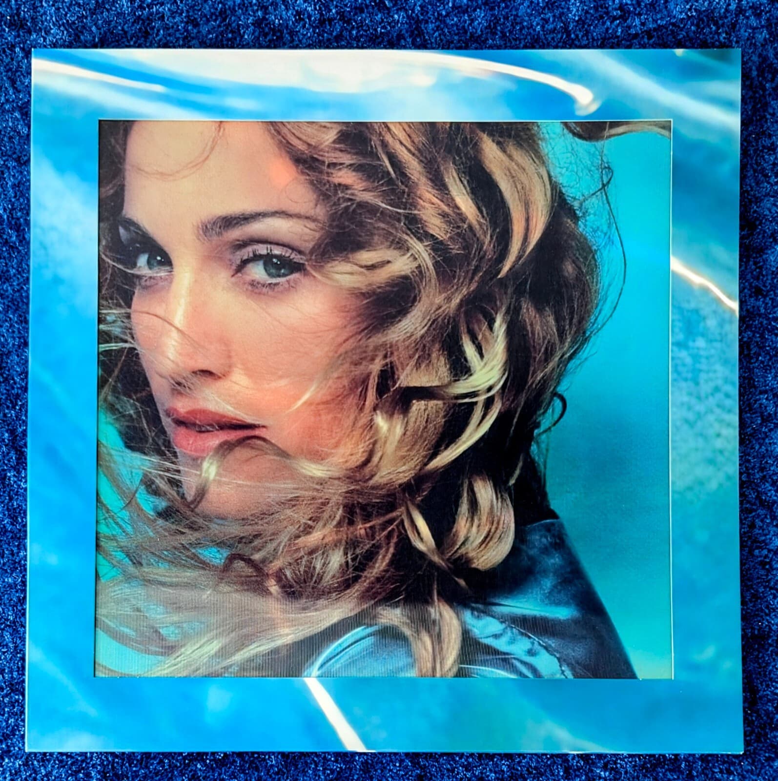 MADONNA RAY OF LIGHT HOLOGRAPHIC ALBUM SLEEVE 25th ANNIVERSARY LIMITED 2023 6
