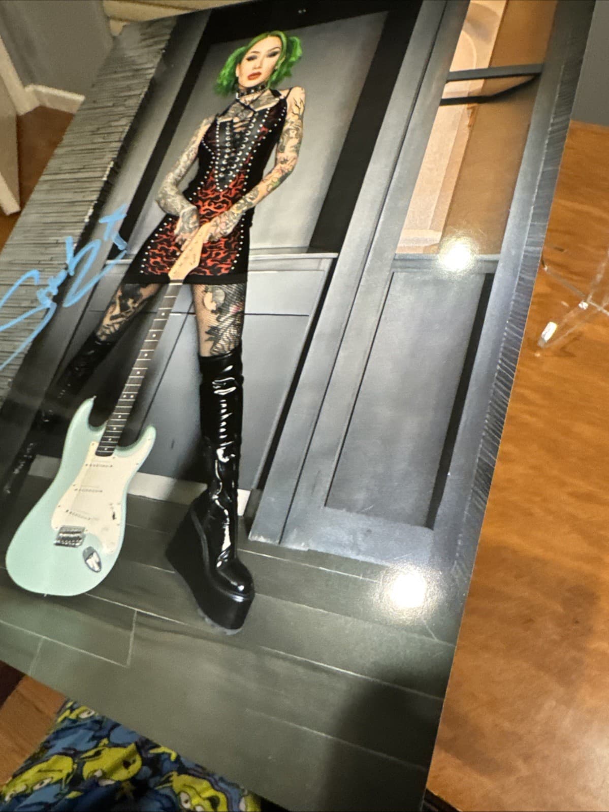 METALLIC Shotzi Blackheart WWE Signed 8x10 Photo Autographed 4