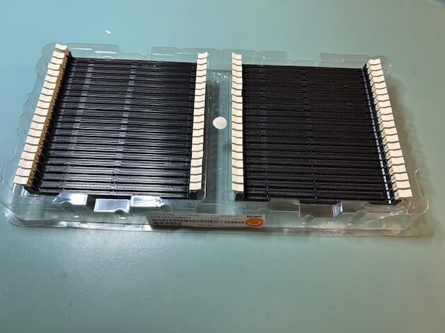 (40) NEW KYCON KDM168X-3.3UN4TN  DIMM 168P 3.3V ACD PST UDRAM/EJCT LOCNYLN 3