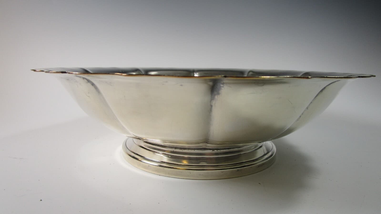 Meridan Early American Pierced Flower Frog Lid  Silverplate Bowl  2984 6