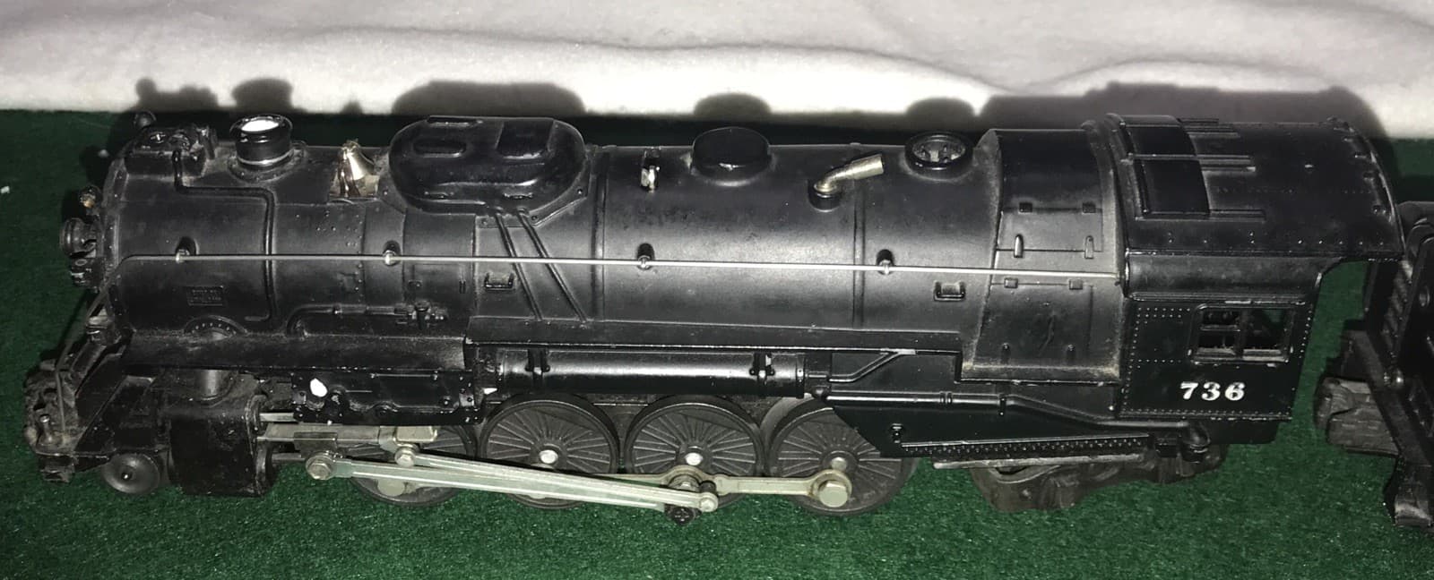 LIONEL POSTWAR  736 LOCOMOTIVE w/ 2046W WHISTLING TENDER EXCELLENT! 5