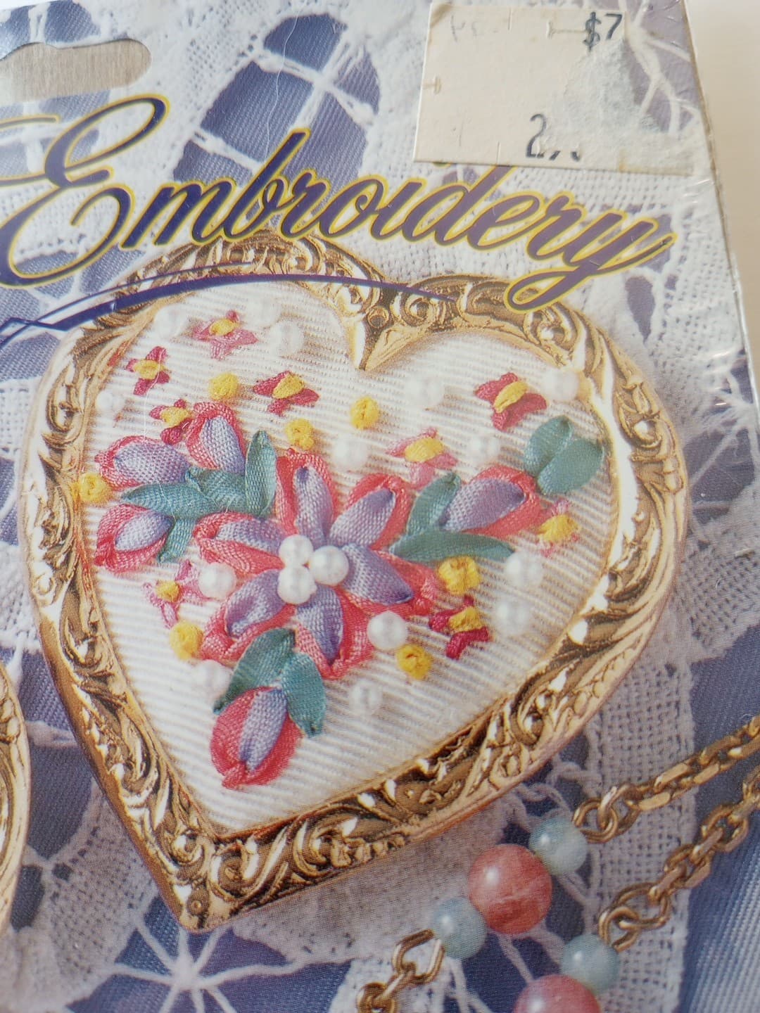 New Bucilla Ribbon Embroidery Summer Blossoms 2" Heart Pins 40998  3