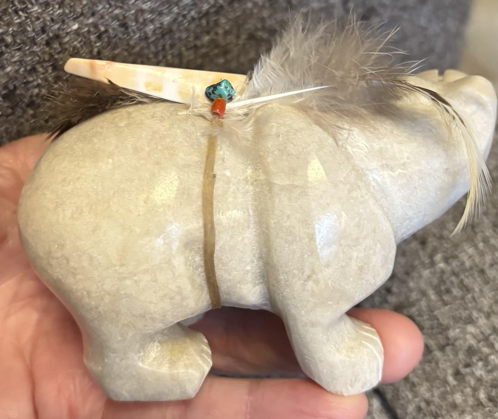 Native American 1970’s Zuni Carved Stone Bear Fetish 5 1/4 2