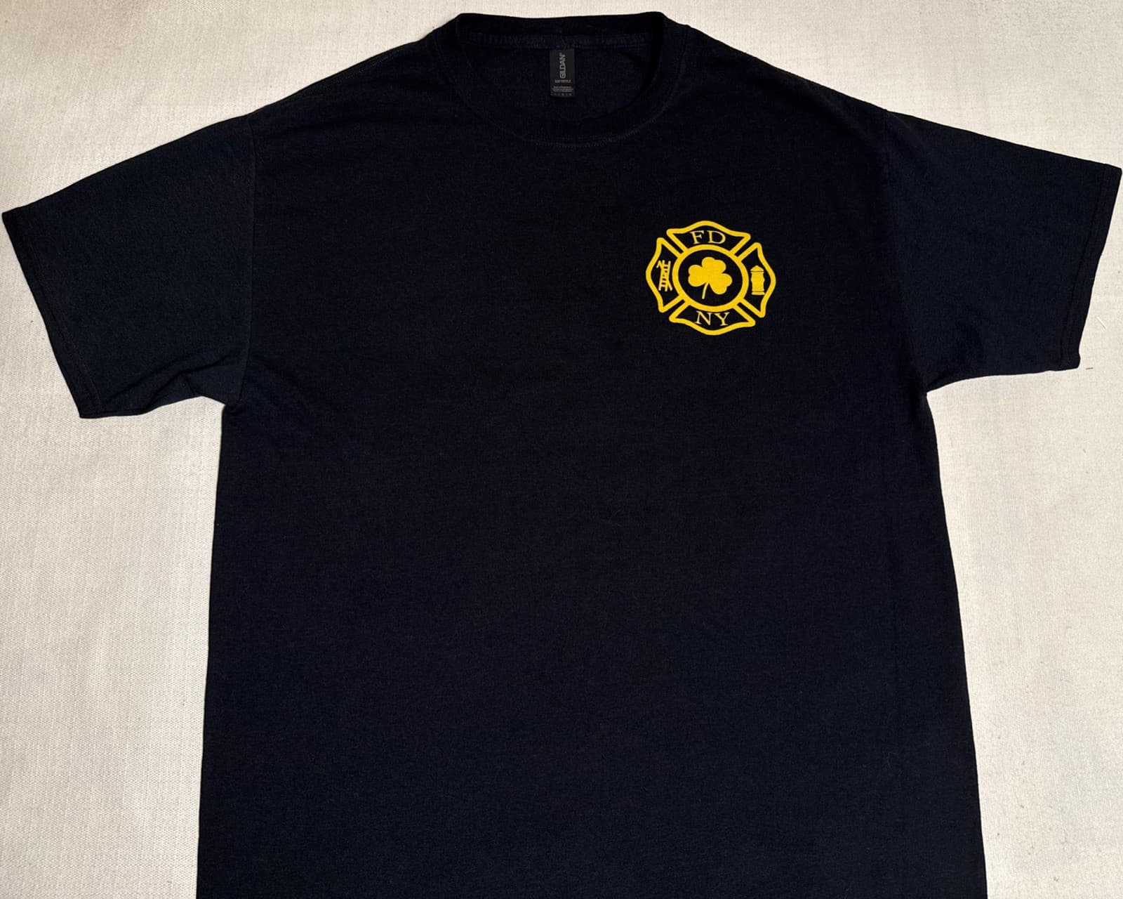 FDNY Fire Department New York T- Shirt Sz L NYC FDNY Bravest Irish IRE Guinness